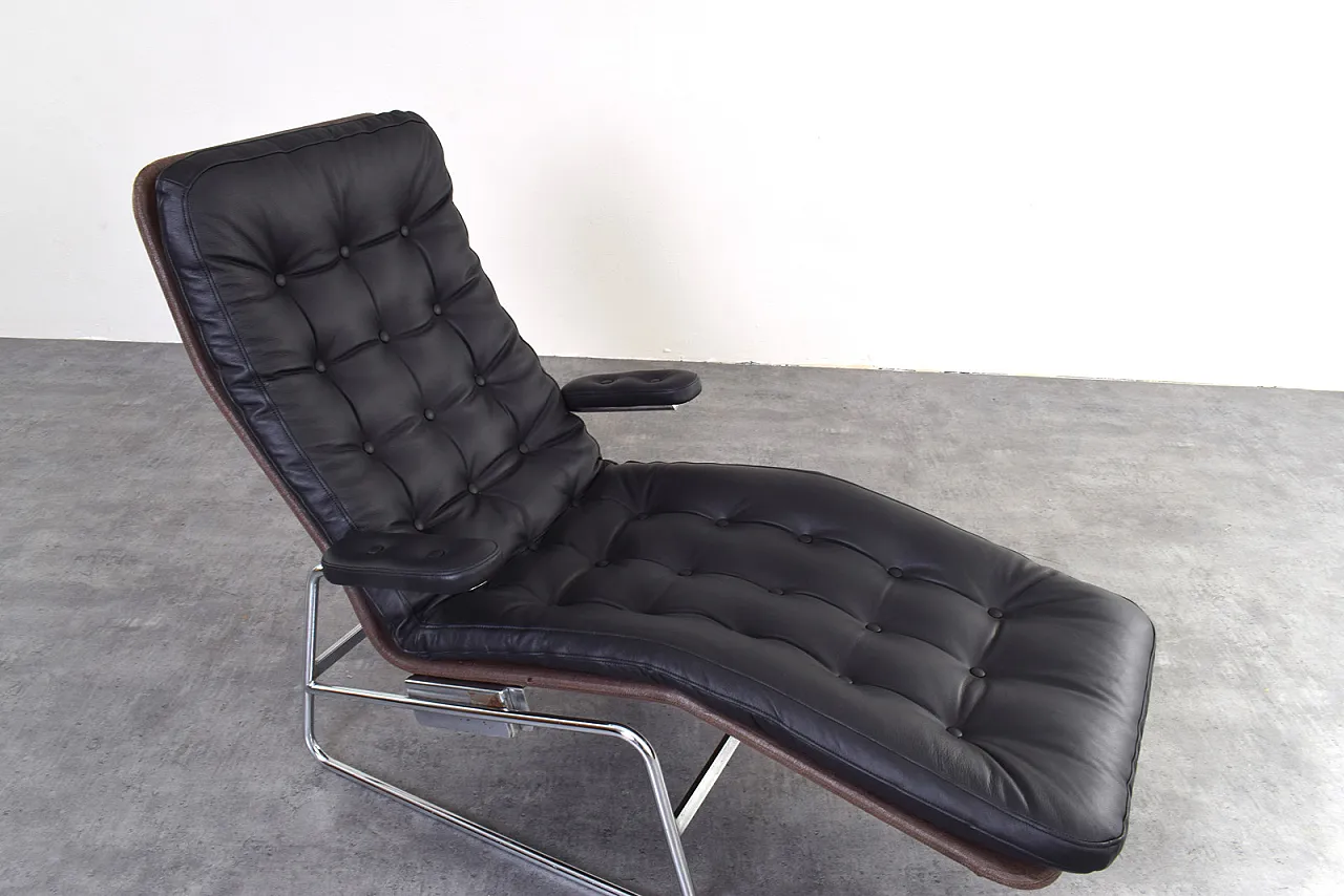 Pair of Bauhaus Fenix Chaise Lounges by Sam Larsson Dux, 70s 23