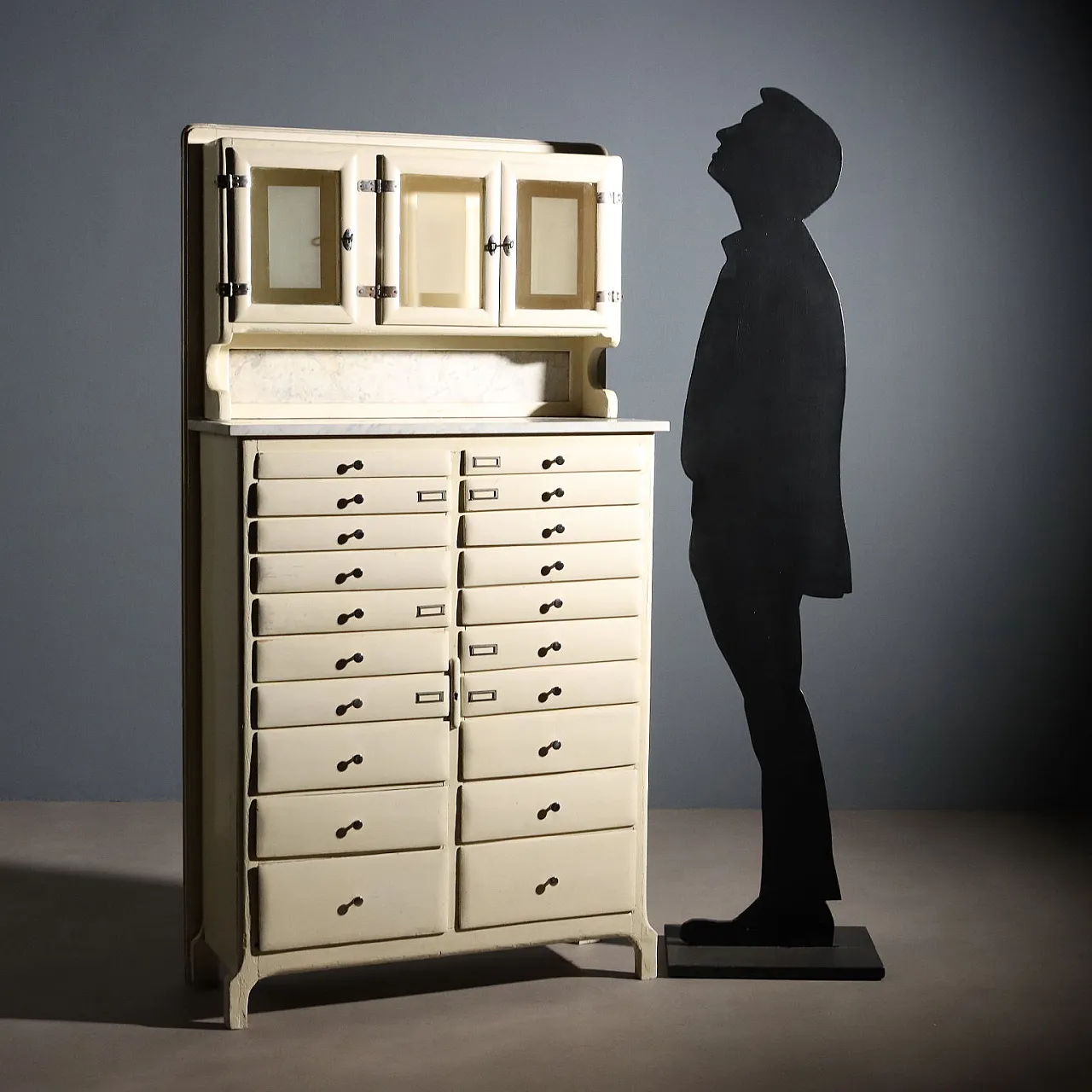 Laboratory cabinet, 1950s 3