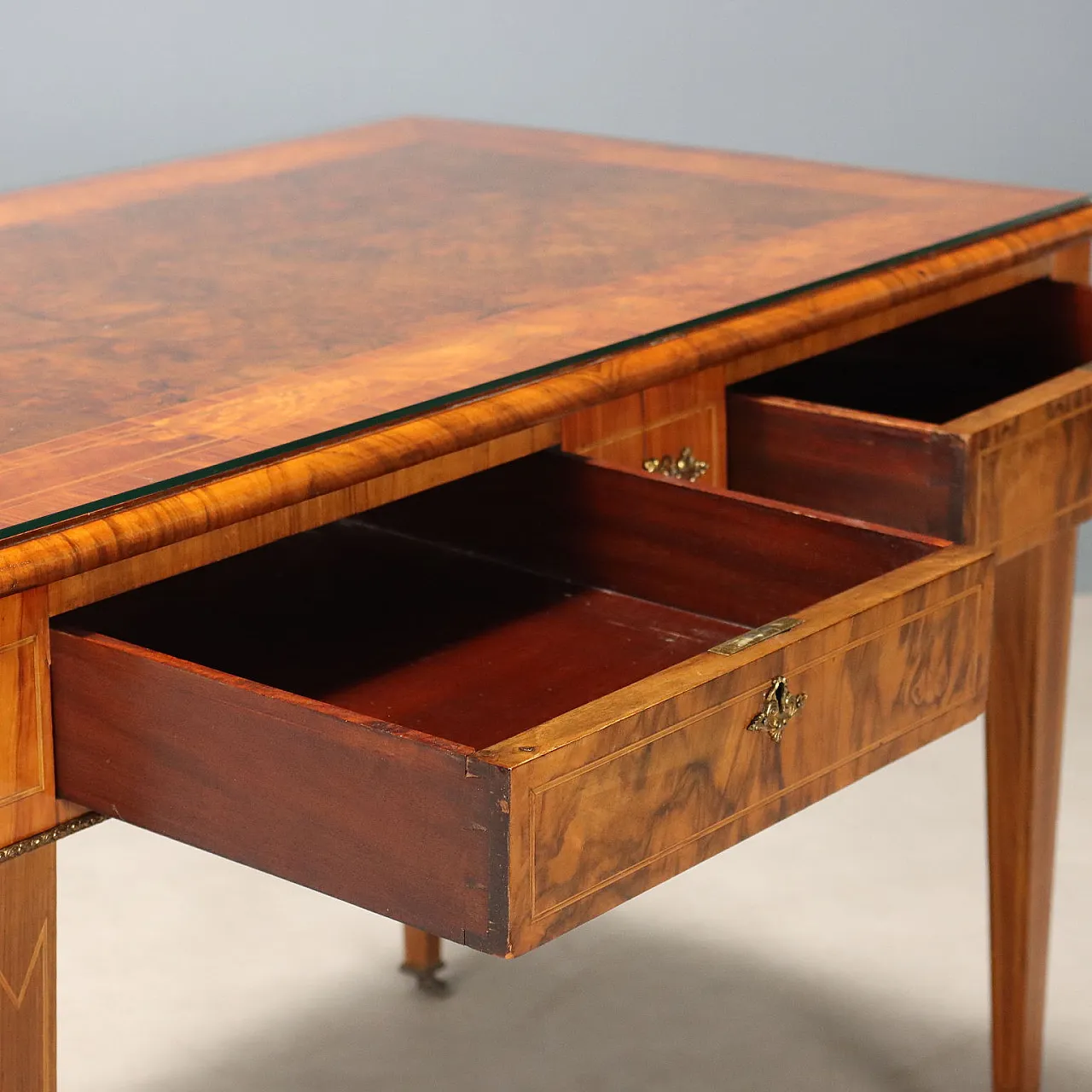 Open desk in Bois de Rose, walnut and mahogany, 19th century 4