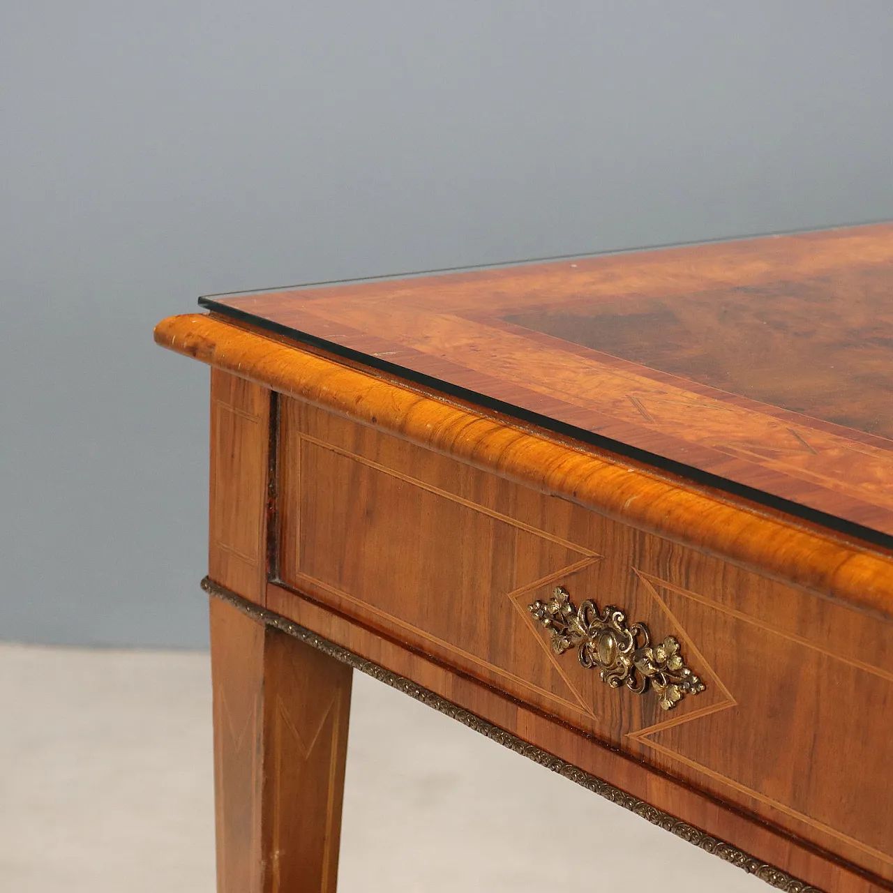 Open desk in Bois de Rose, walnut and mahogany, 19th century 5