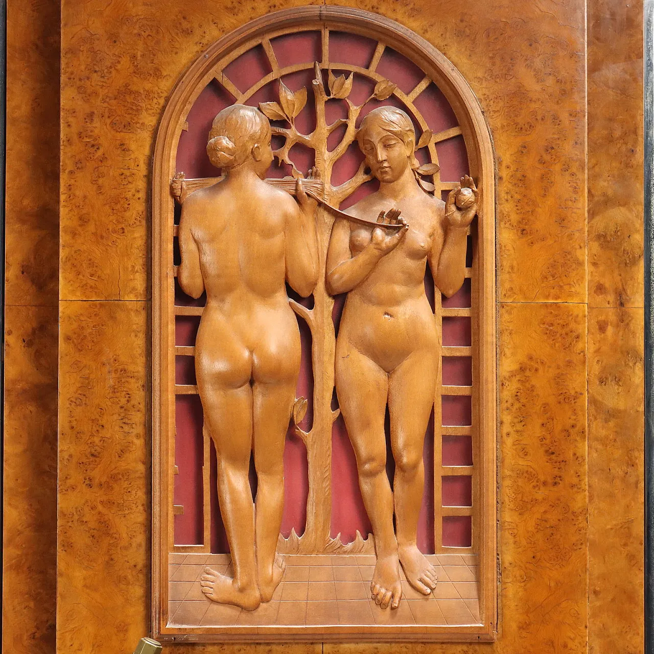 Art Deco living room furniture veneered in maple burl, 20th century 4
