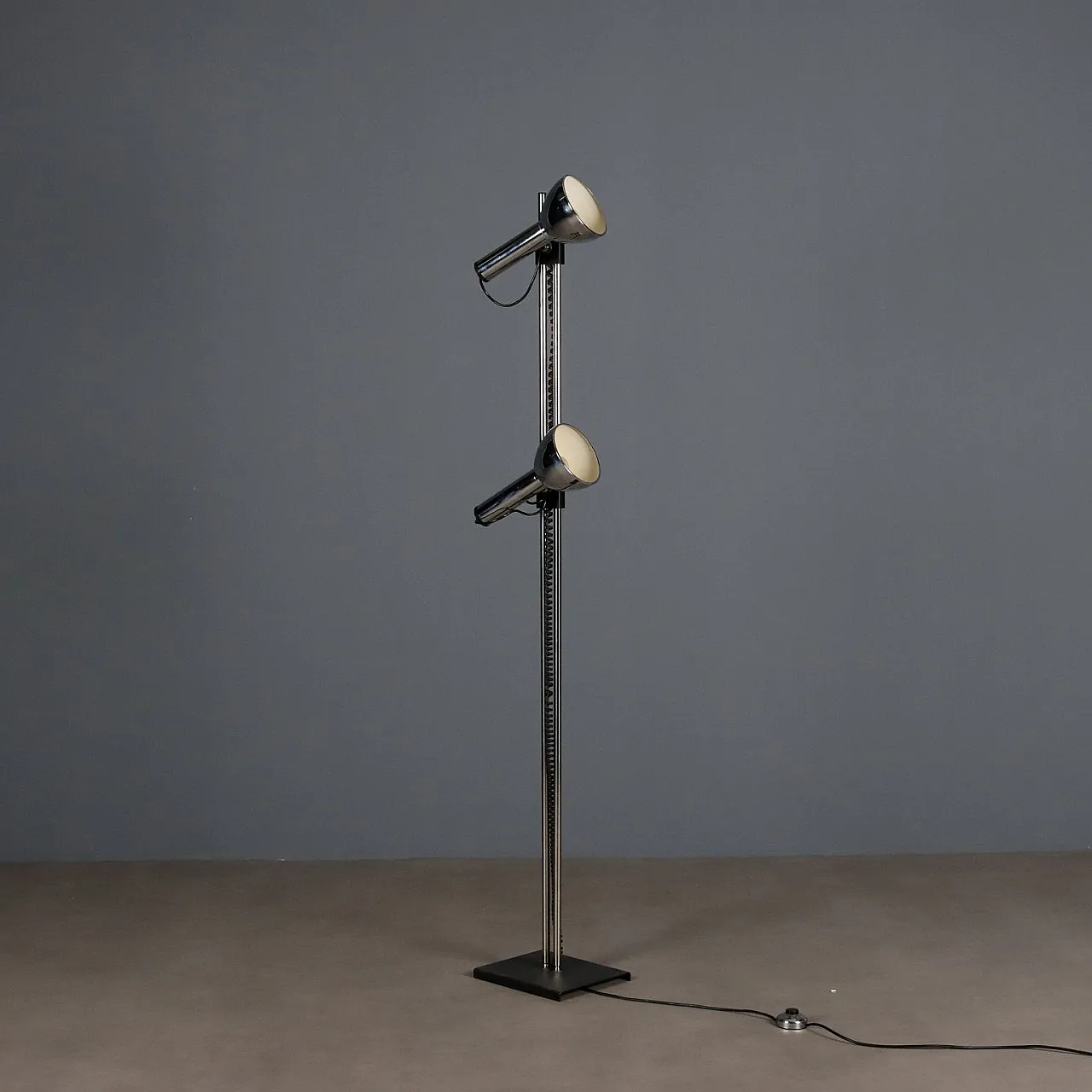 Floor lamp, 1970s 5