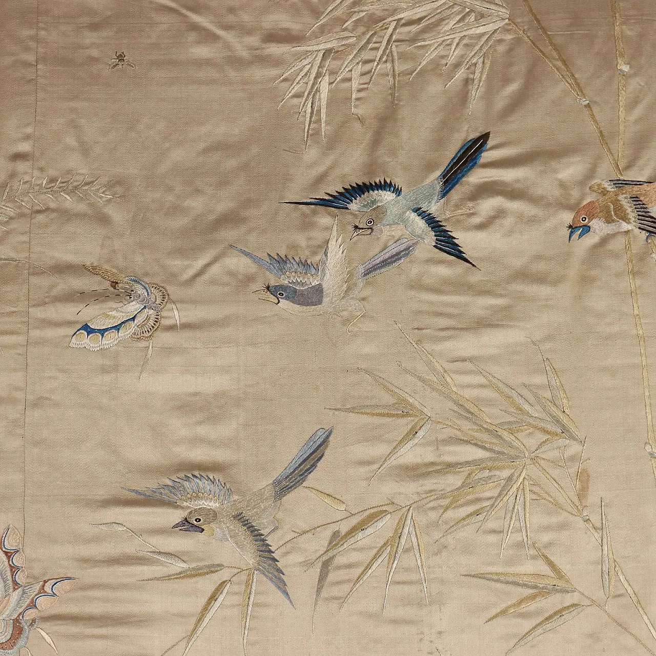 Large screen in embroidered silk, 19th century 4