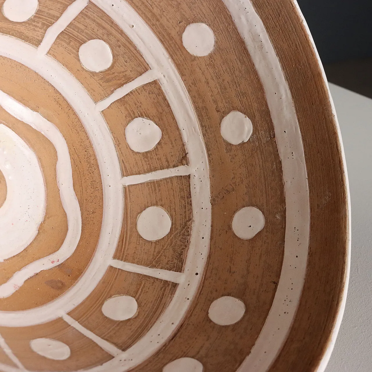 Ceramic and enamel bowl made by Zaccagnini, 20th century 7