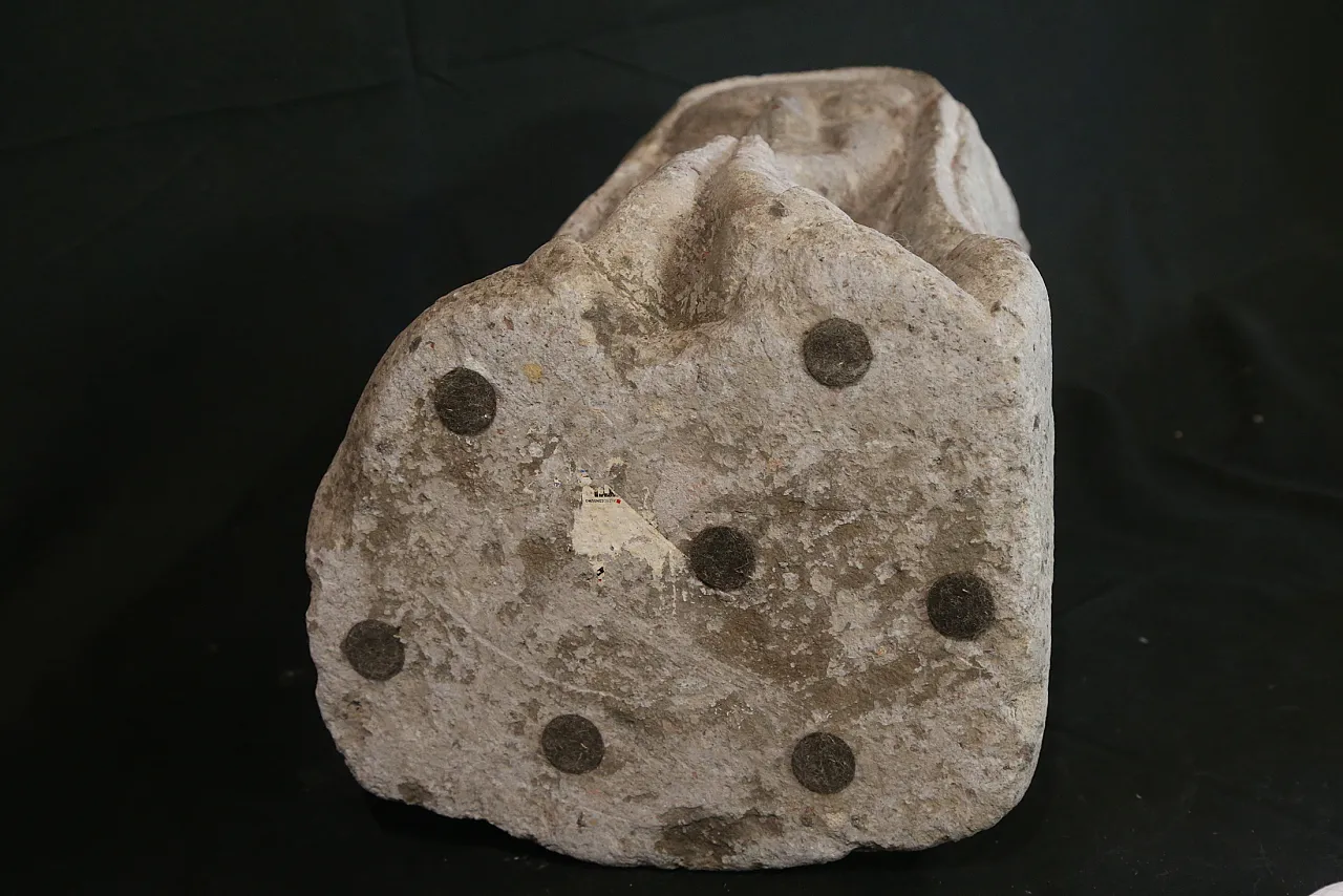 Busto gotico Immacolata Concezione pietra peperino Lazio, primi '900 5