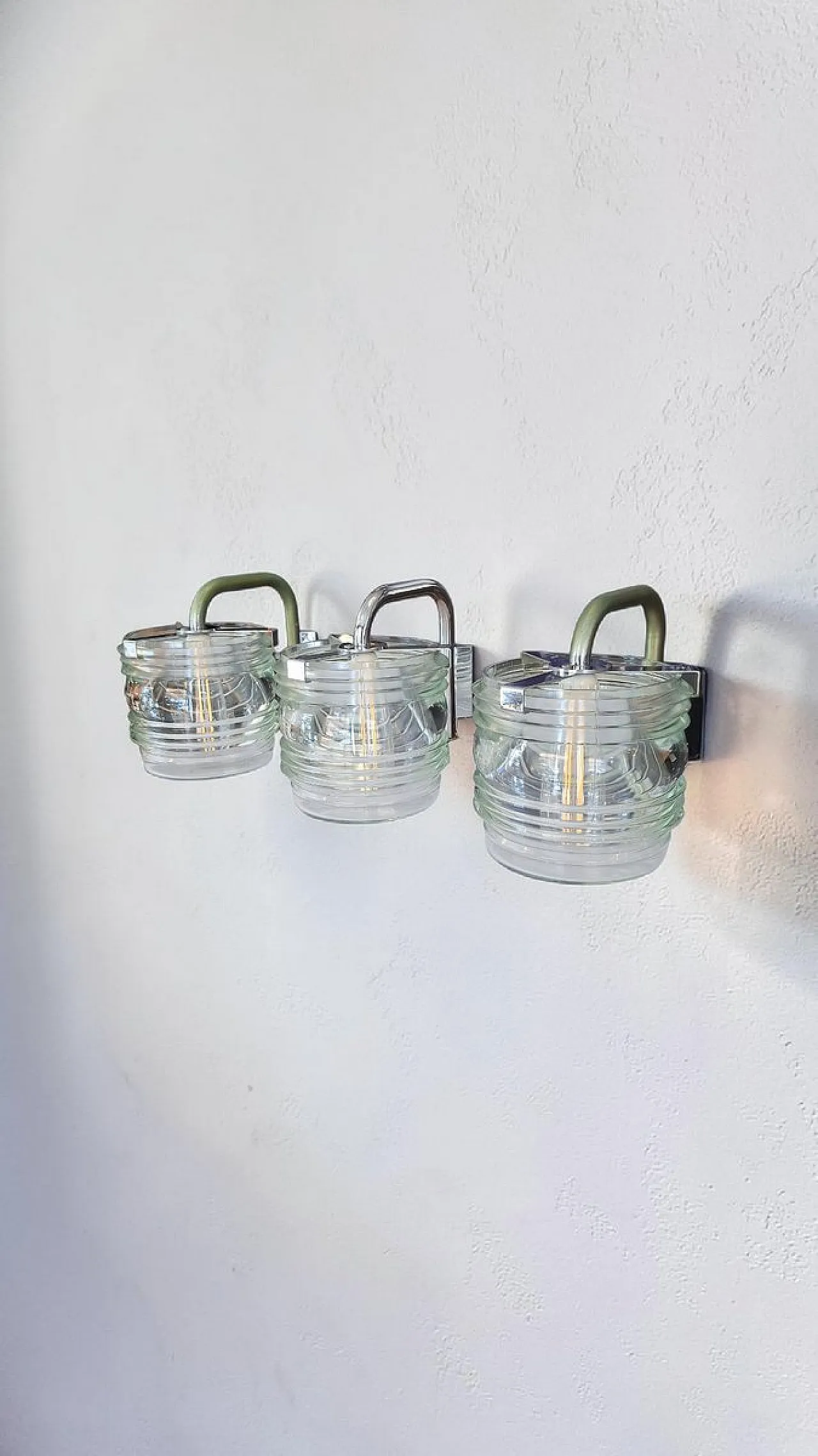 Fresnel metal and glass wall lamp by Tito Agnoli for Oluce, 1960s 10