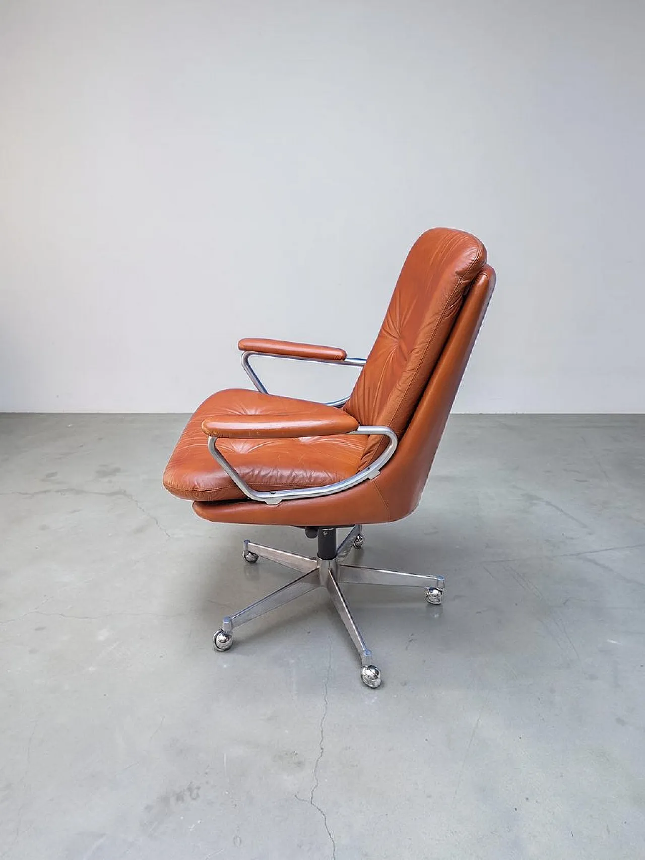 Leather office chair by Ring Mekanikk, 1960s 3