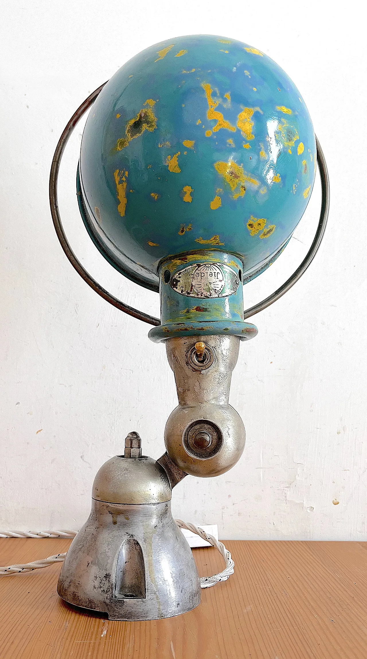 Industrial wall light by Jean-Louis Domecq for Jieldé, 1940s 1