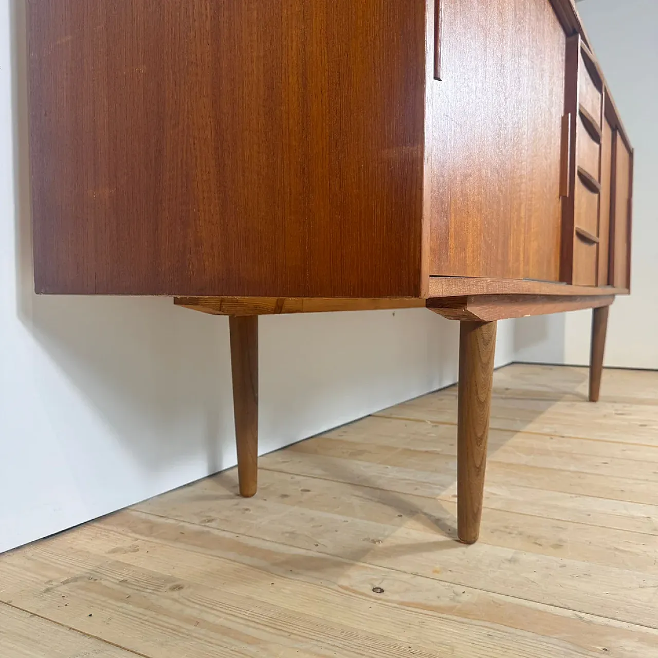 Sideboard danese a quattro cassetti in teak, anni ’60 5