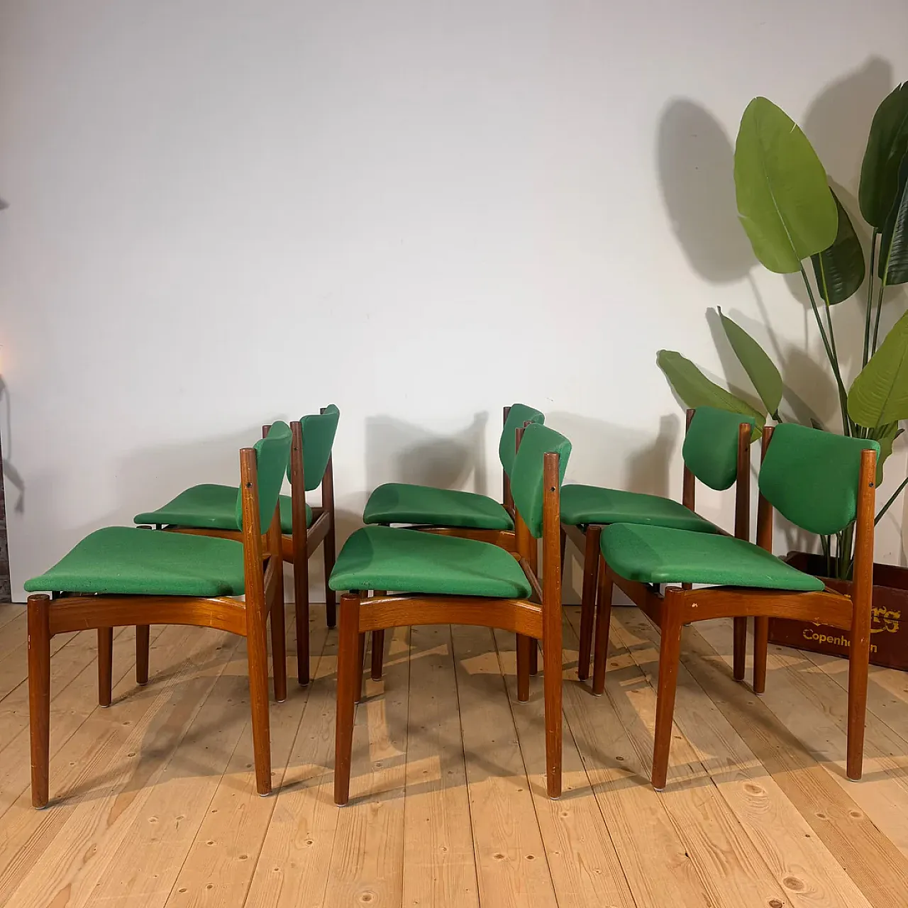 6 sedie in teak model 197 di Finn Juhl, anni ’60 1
