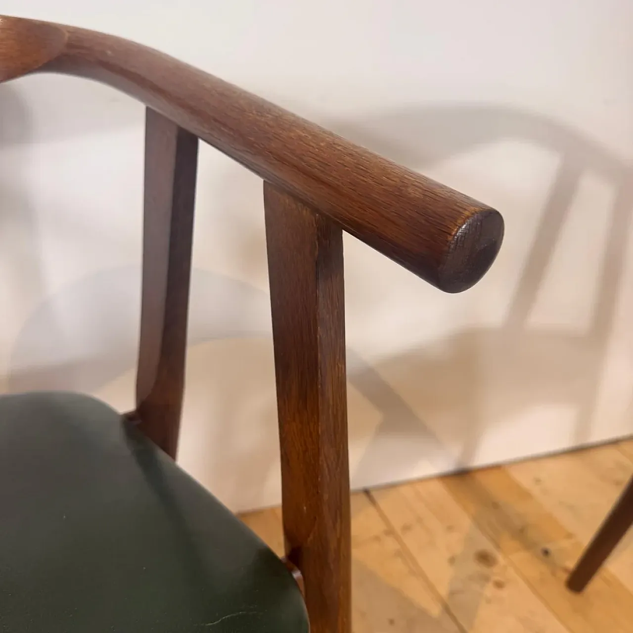 6 sedie GE-525 di Hans J. Wegner, anni ’60 8