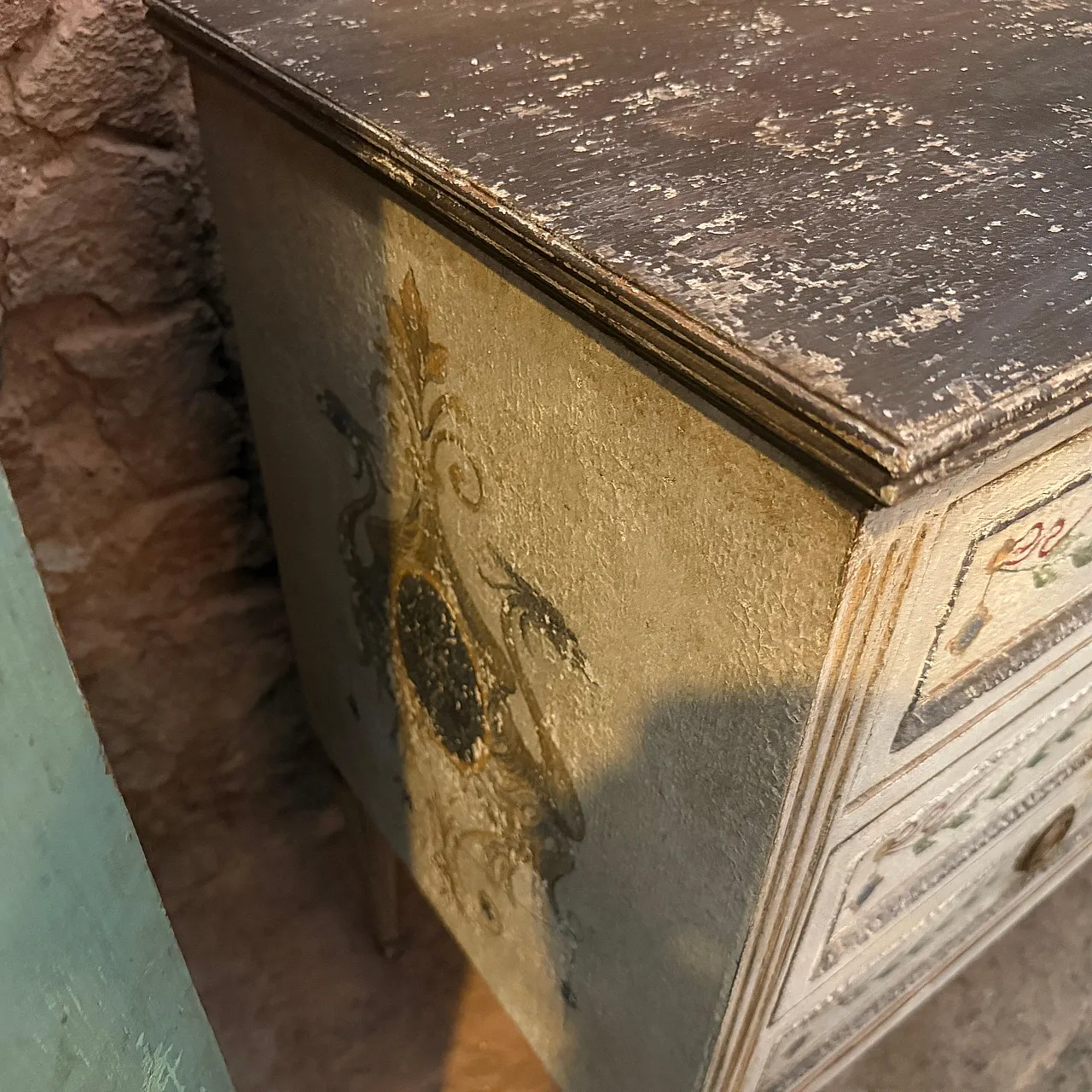 Cassettiera fiorentina in legno laccato Luigi XVI, '800 11