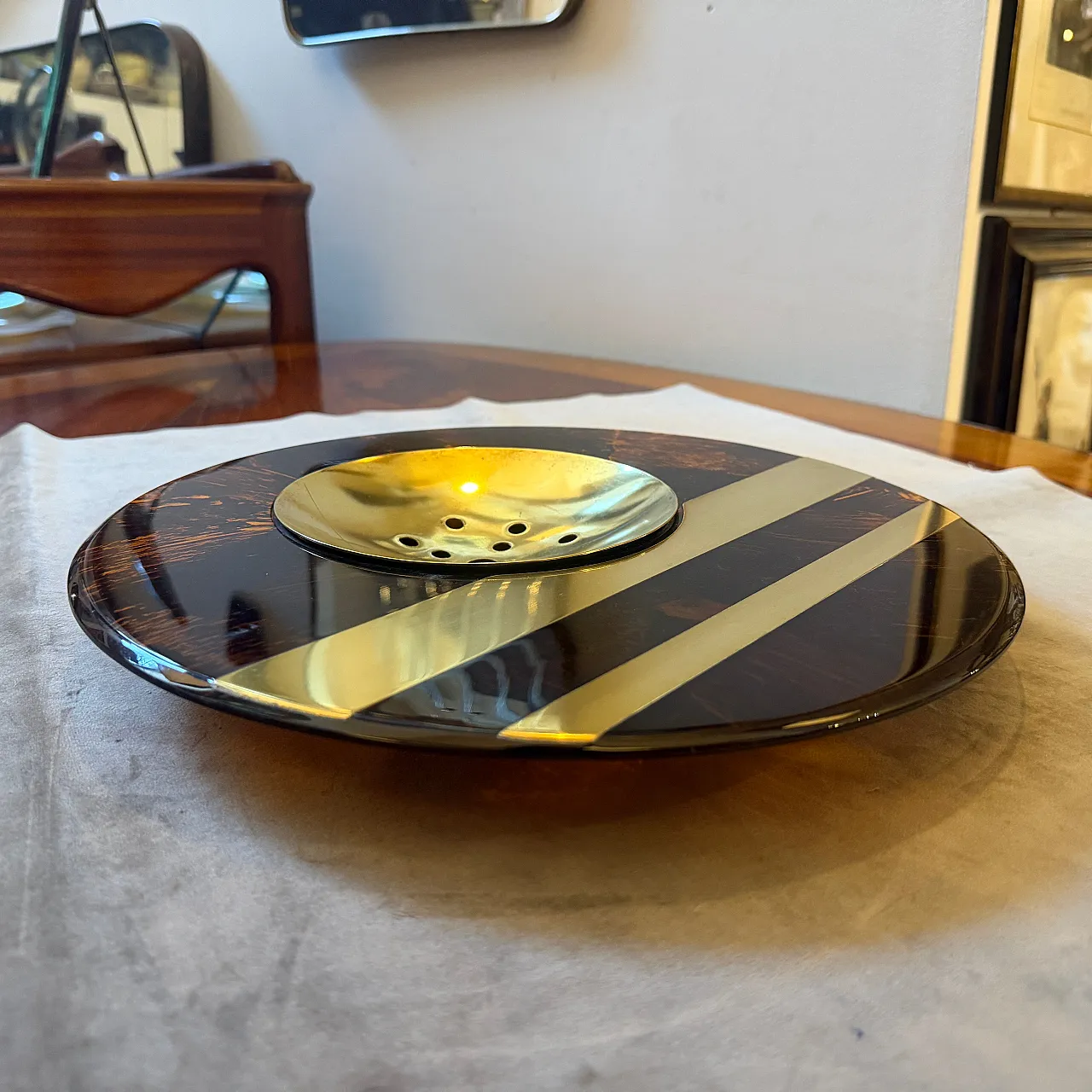 Centrotavola in lucite finta tartaruga di Dior Home, anni '70 2