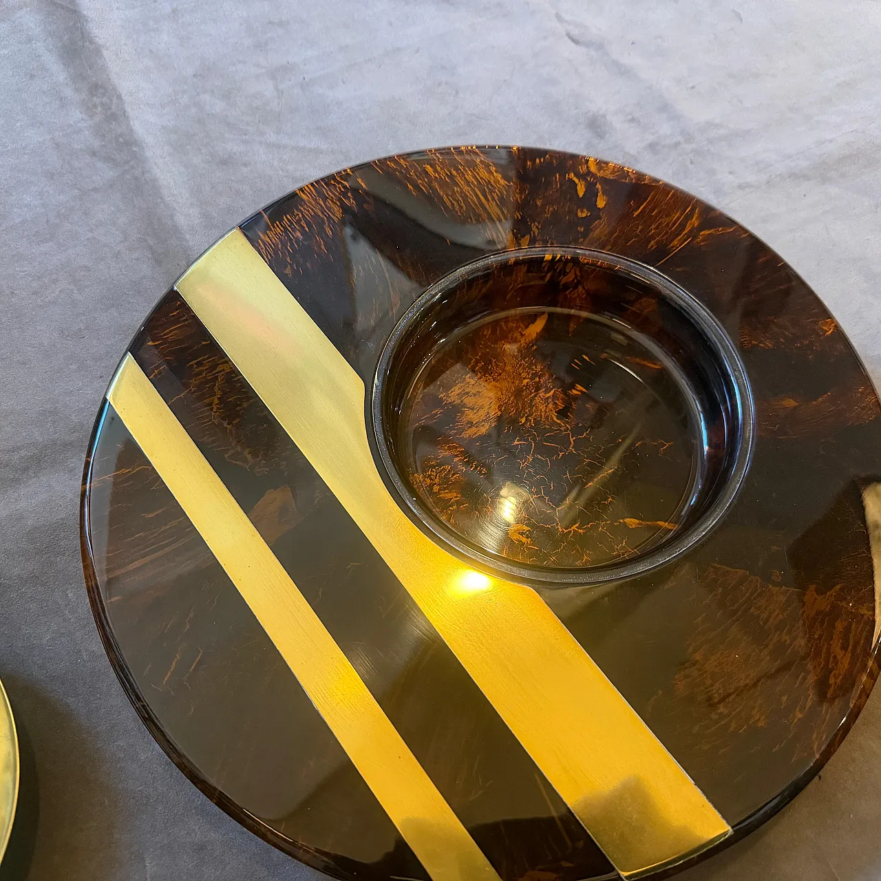 Centrotavola in lucite finta tartaruga di Dior Home, anni '70 5