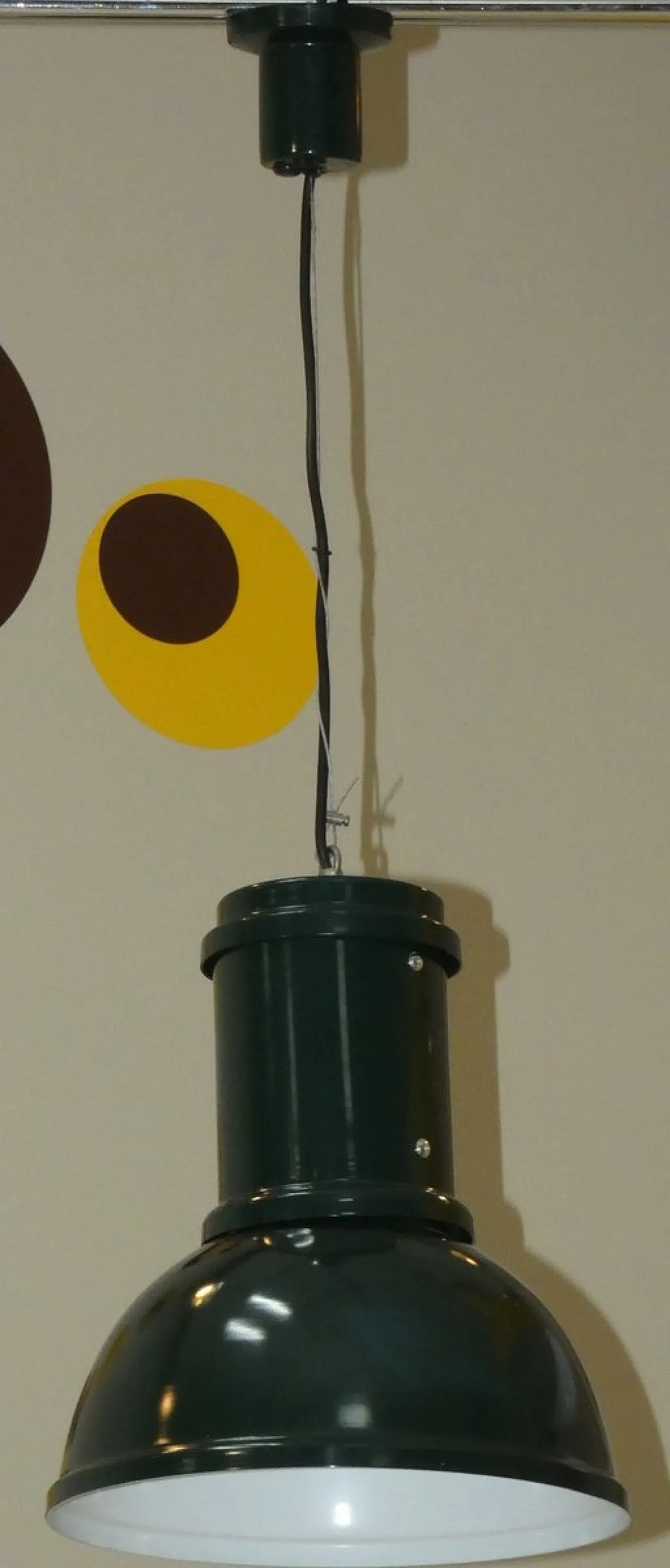 3 lampade in metallo dipinto di Fontana Arte, anni '70 11