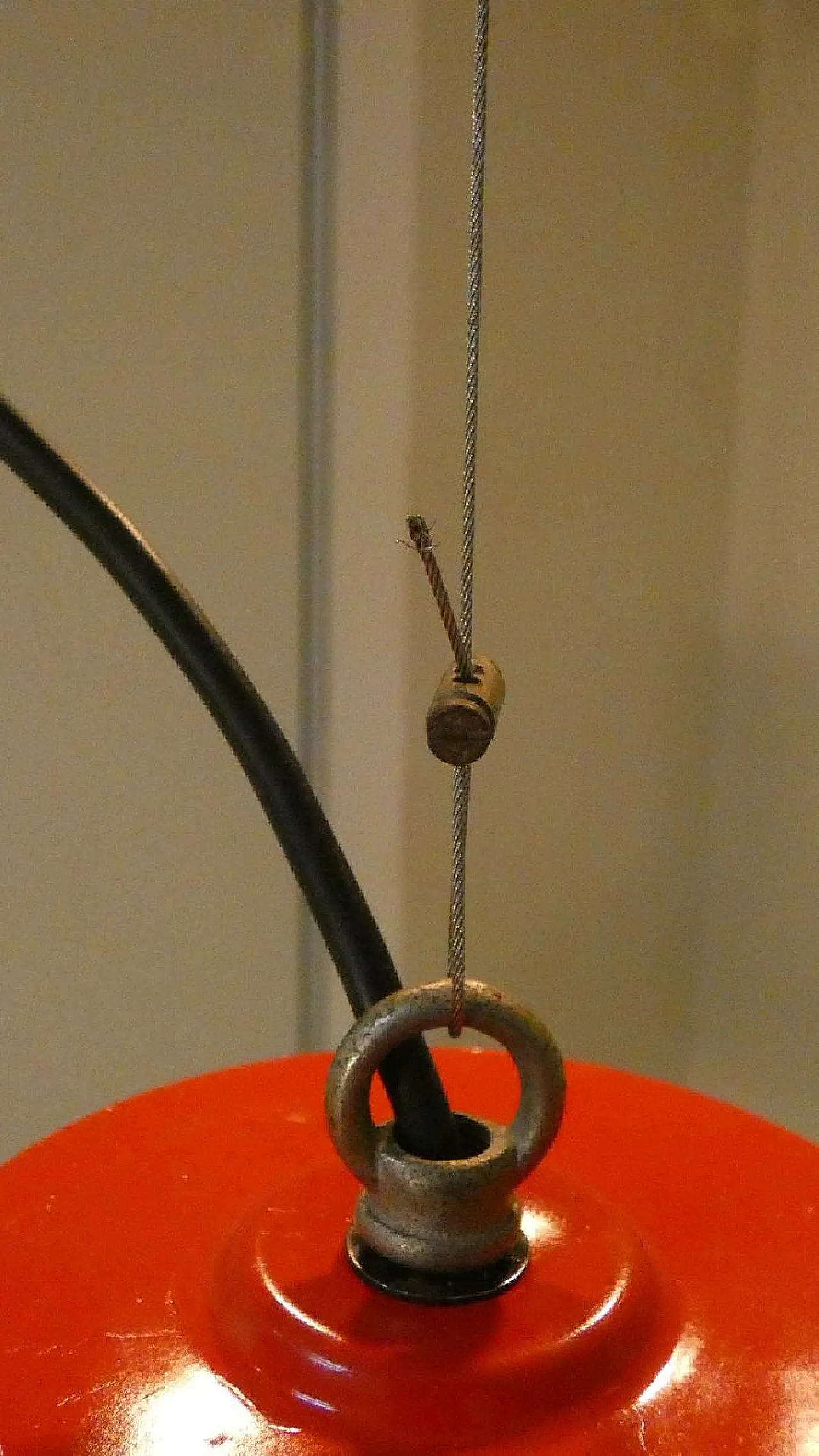 3 lampade in metallo dipinto di Fontana Arte, anni '70 23