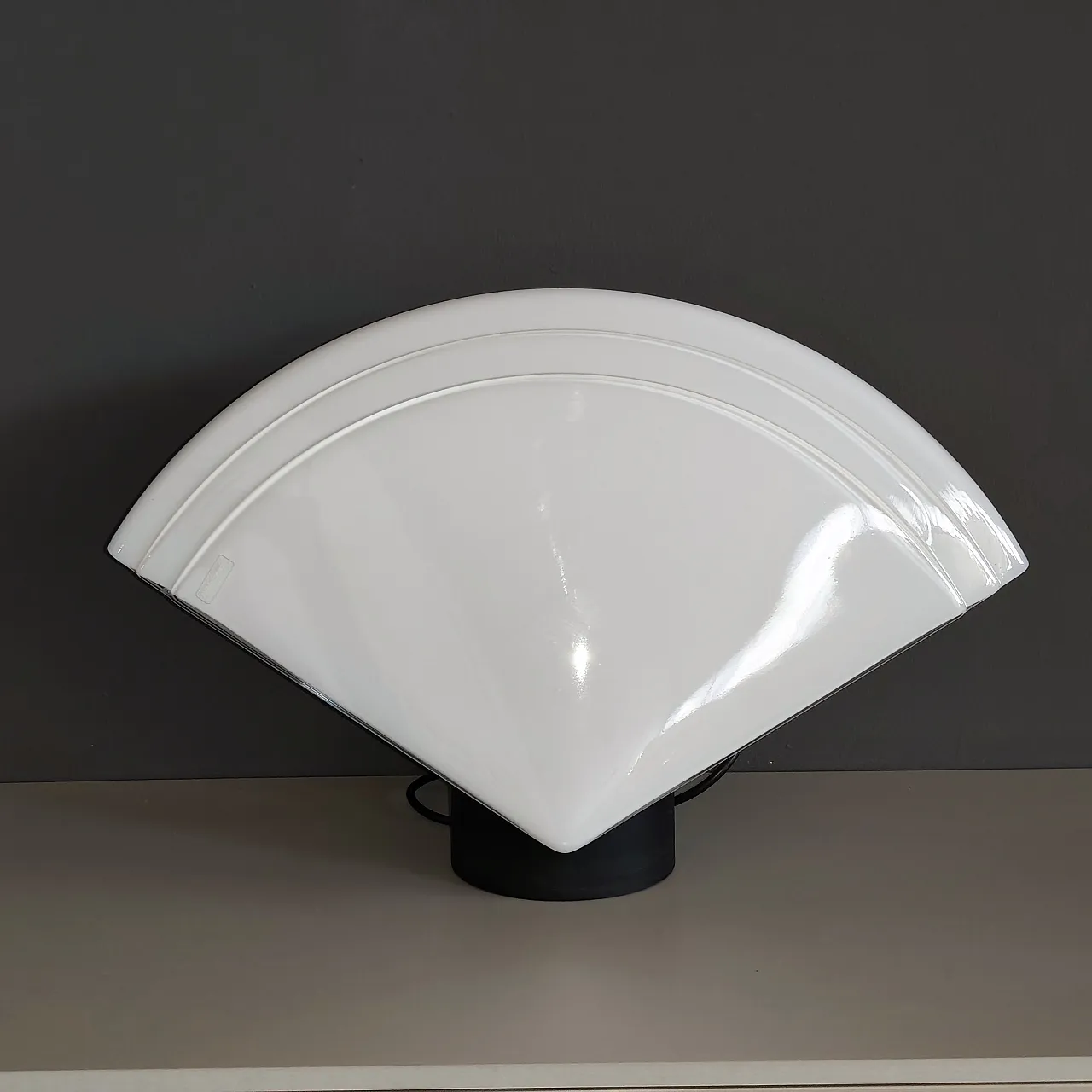 Fan-shaped table lamp, 80s 1