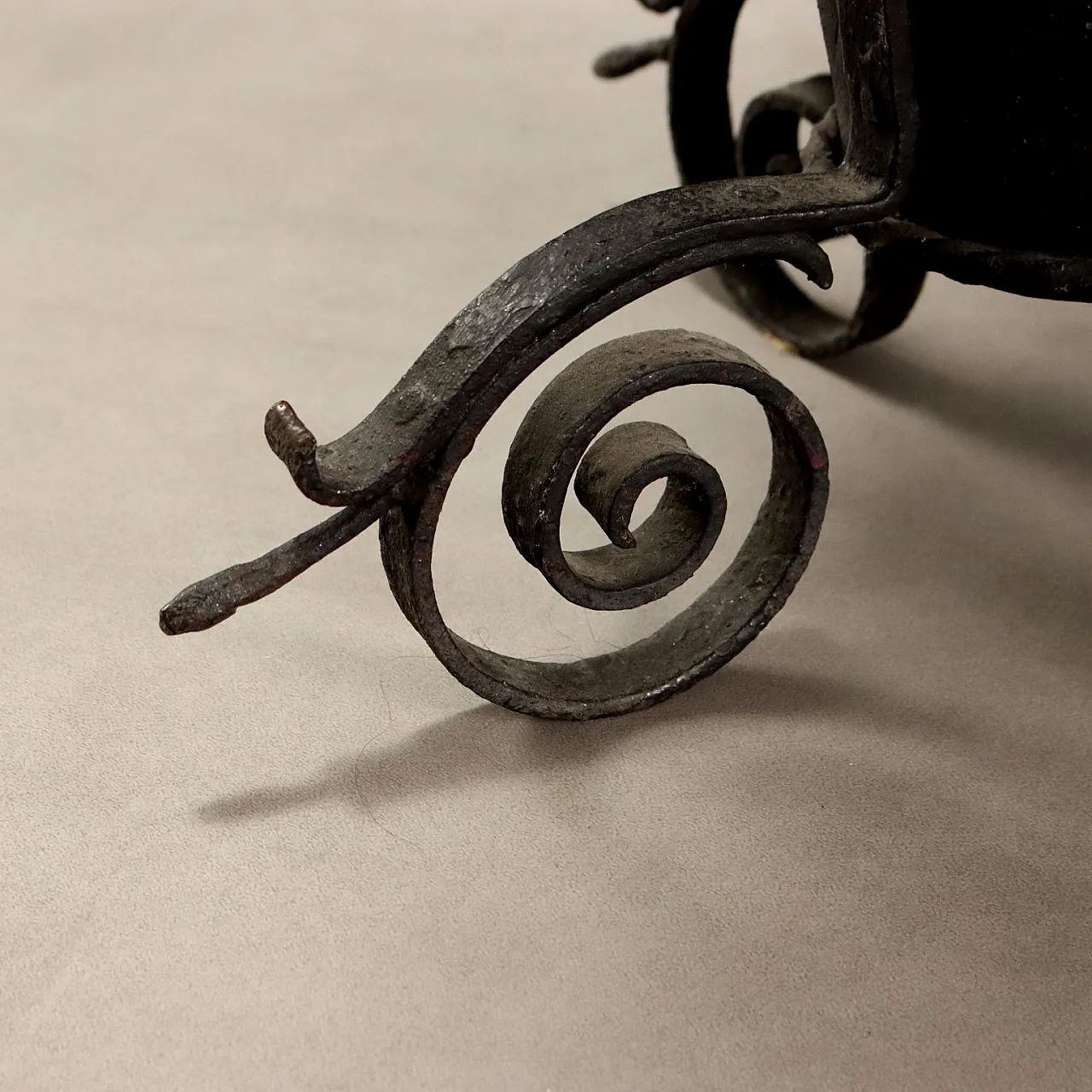 Wrought iron floor lamp, 20th century 5
