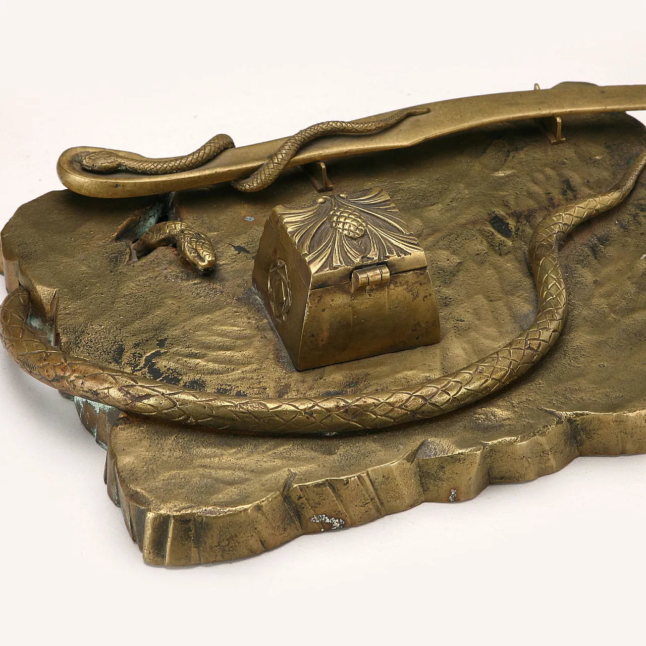 Art Nouveau desk set in bronze, 20th century 6