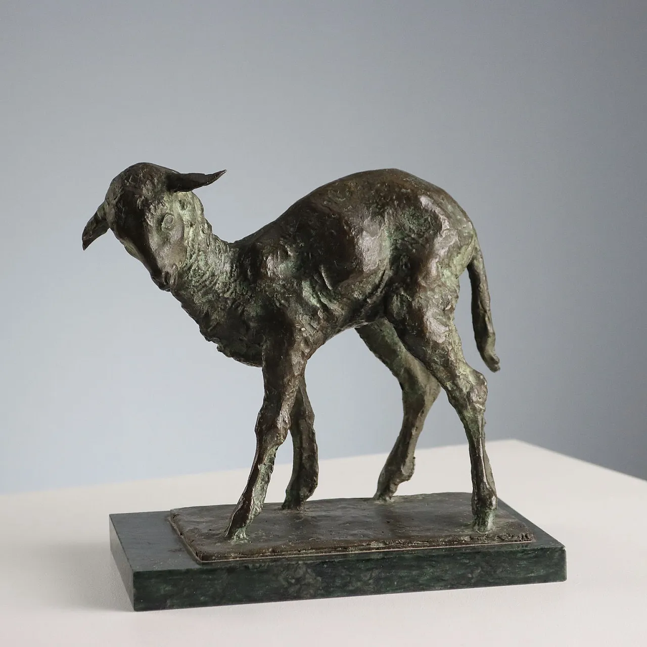 Lamb bronze sculpture by Nando Conti, 20th century 1