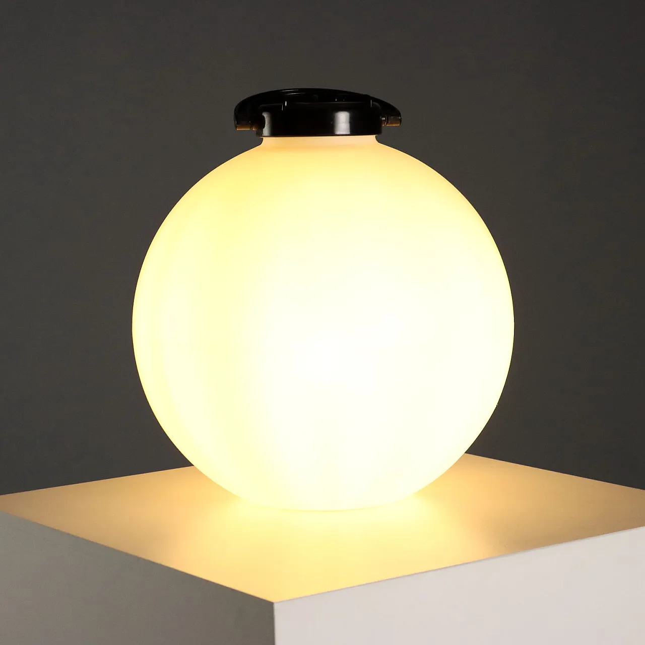 Tama lamp by Isao Hosoe for Valenti Luce, 20th century 1