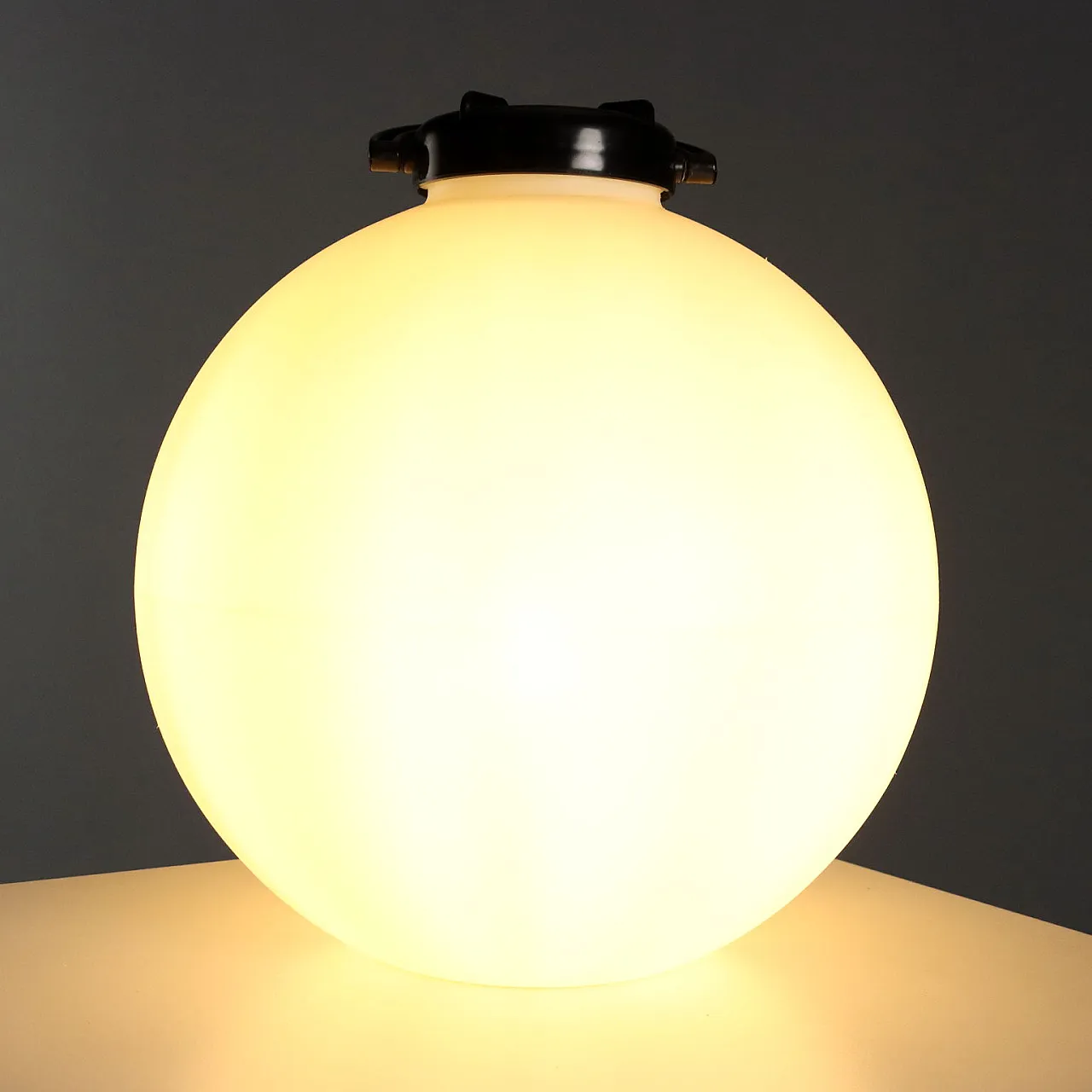 Tama lamp by Isao Hosoe for Valenti Luce, 20th century 4