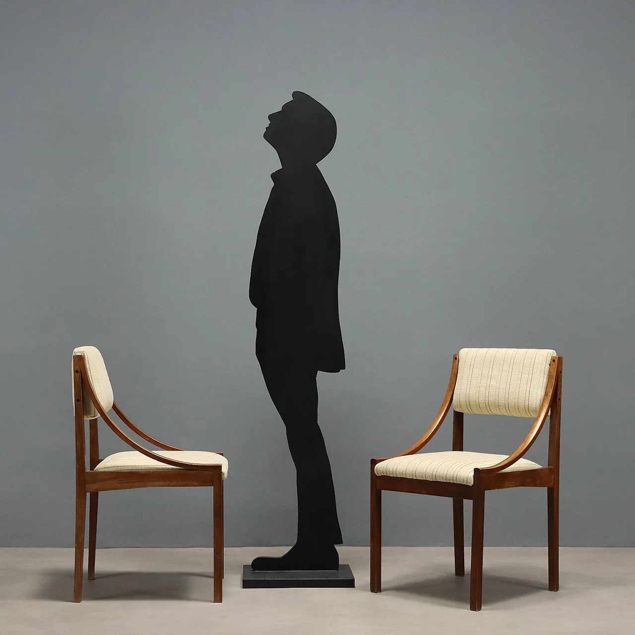 6 Chairs in wood and fabric, 20th century 3