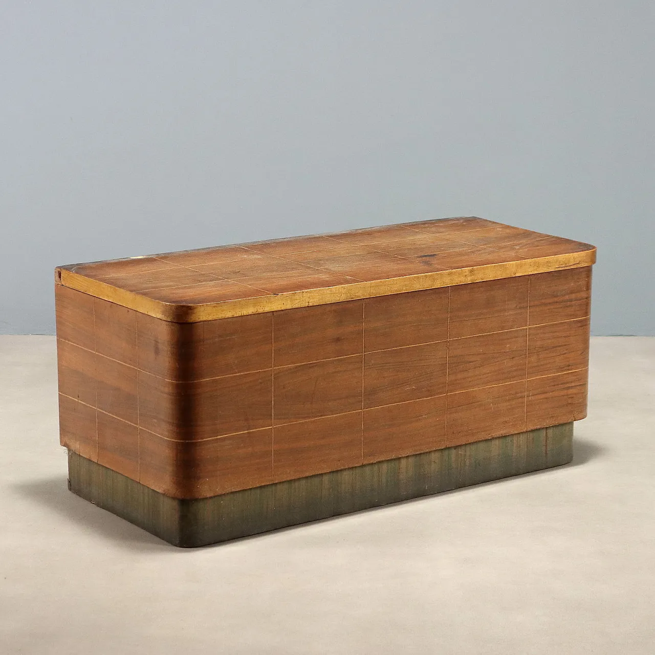 Walnut chest, 1940s 1