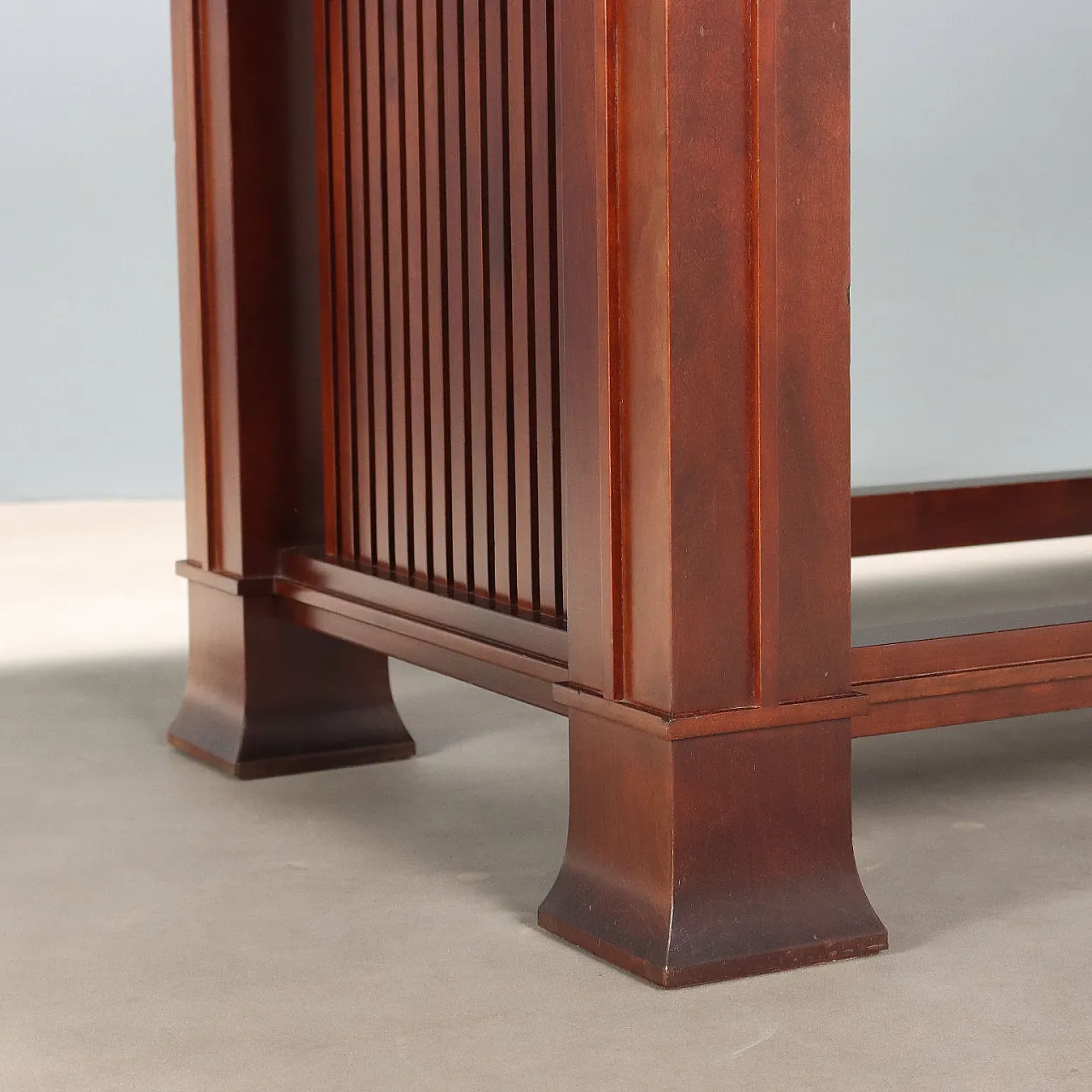 Husser table by Frank Lloyd Wright for Cassina, 20th century 7