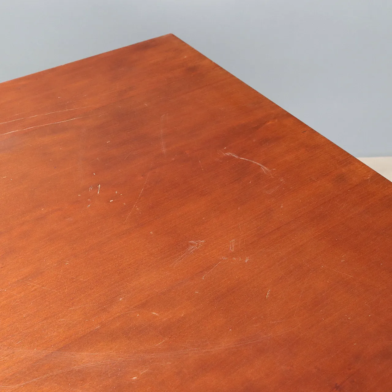 Husser table by Frank Lloyd Wright for Cassina, 20th century 9