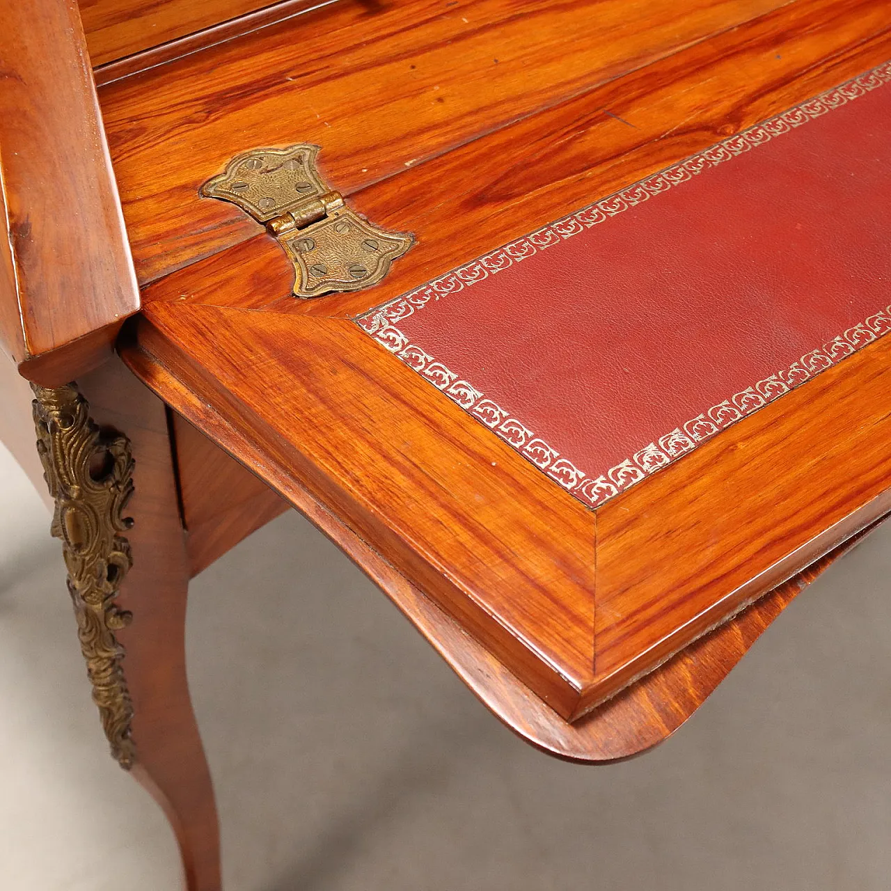 Raised-panel chest of drawers in rosewood and bronze, 20th century 7