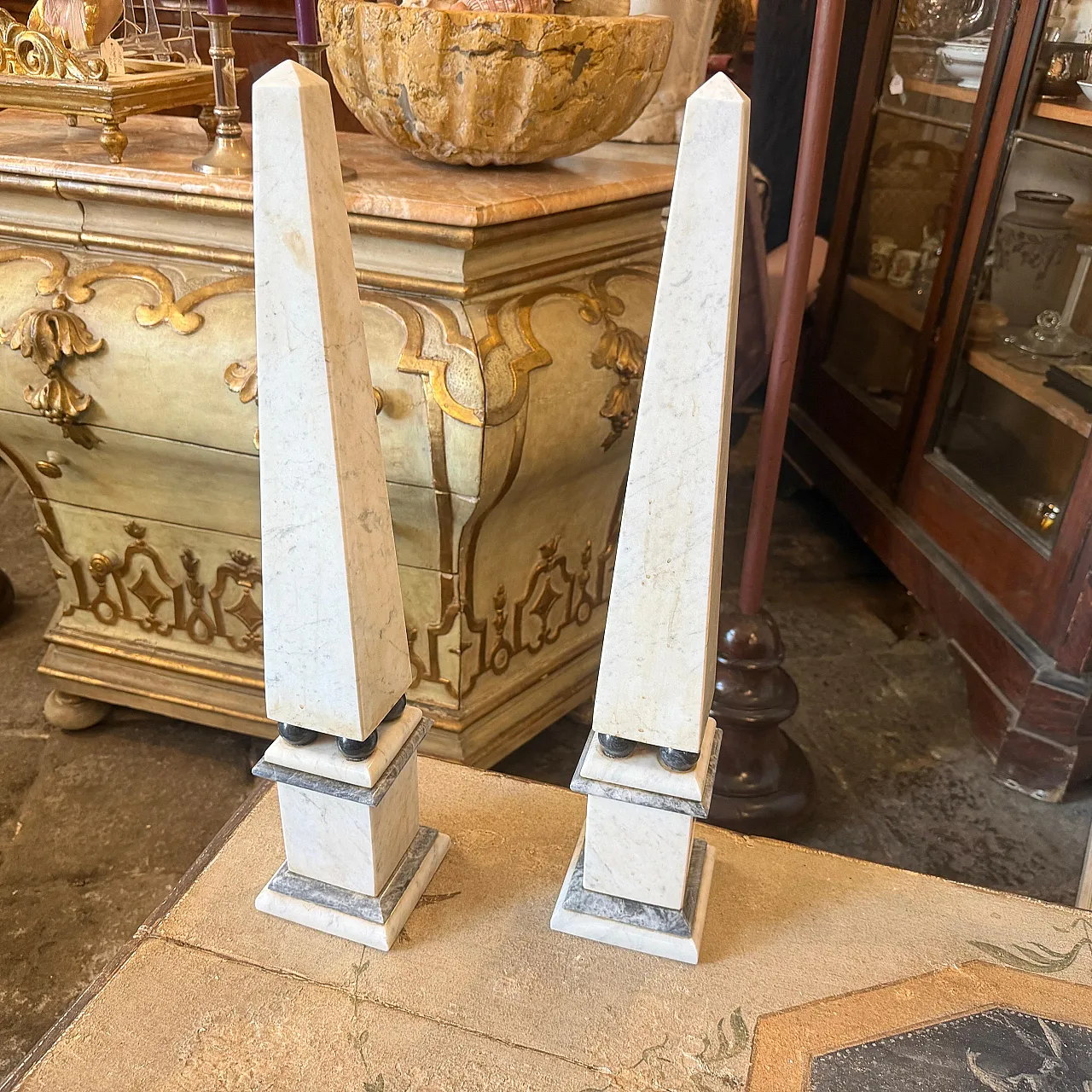 Coppia di obelischi Art Déco in marmo di Carrara e marmo nero, '900 3