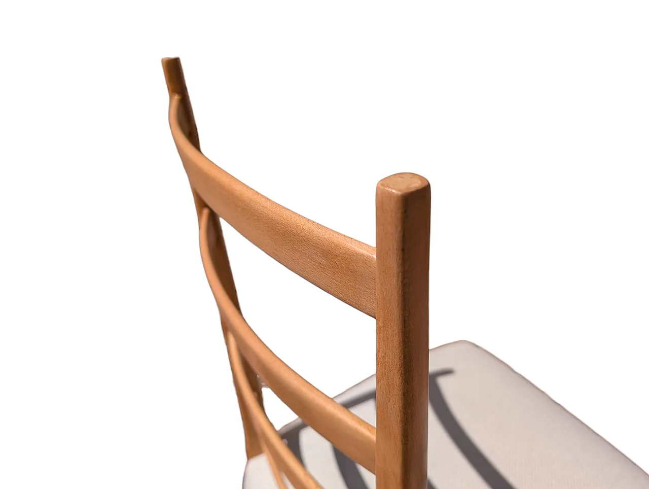 6 chairs entirely restored in maple wood, 1950s 9