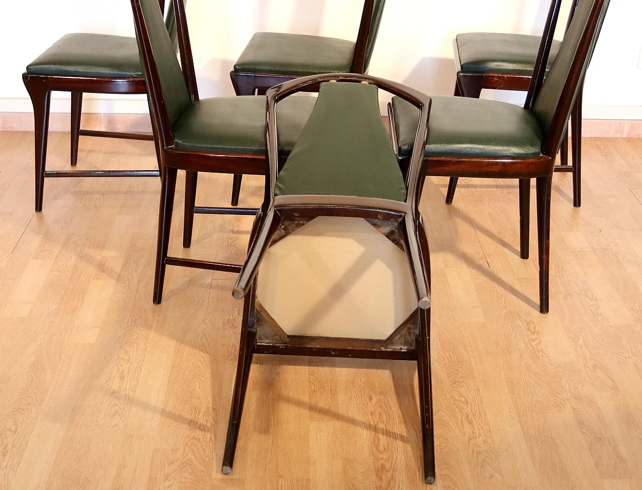 6 mid-century chairs by Osvaldo Borsani, Atelier Borsani Varedo, 1950s 15