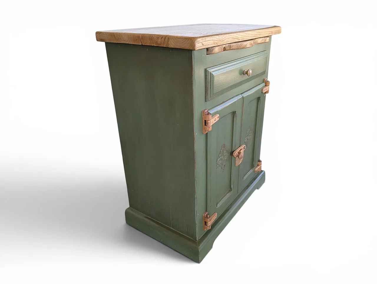Restored chestnut wood cabinet with 1 cutting board, 1980s 2