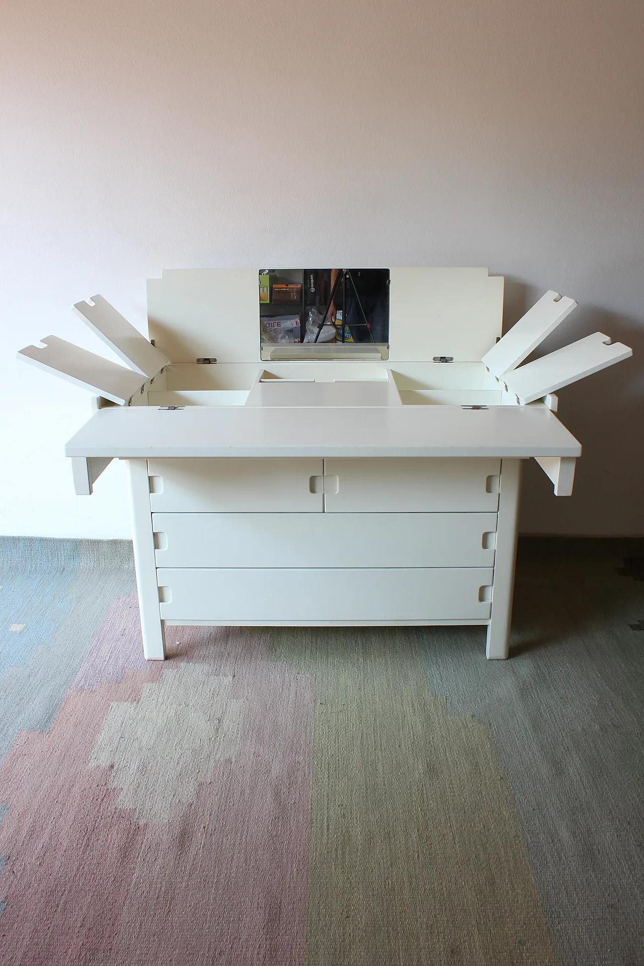 Cassettone serie Unending design Ernesto Radaelli per Saporiti, 70s 6