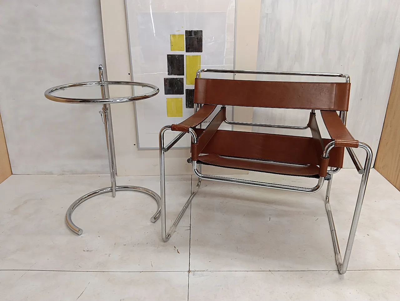 Poltrona Wassily 134 e tavolino 409 Eileen Gray di Alivar, anni '90 2