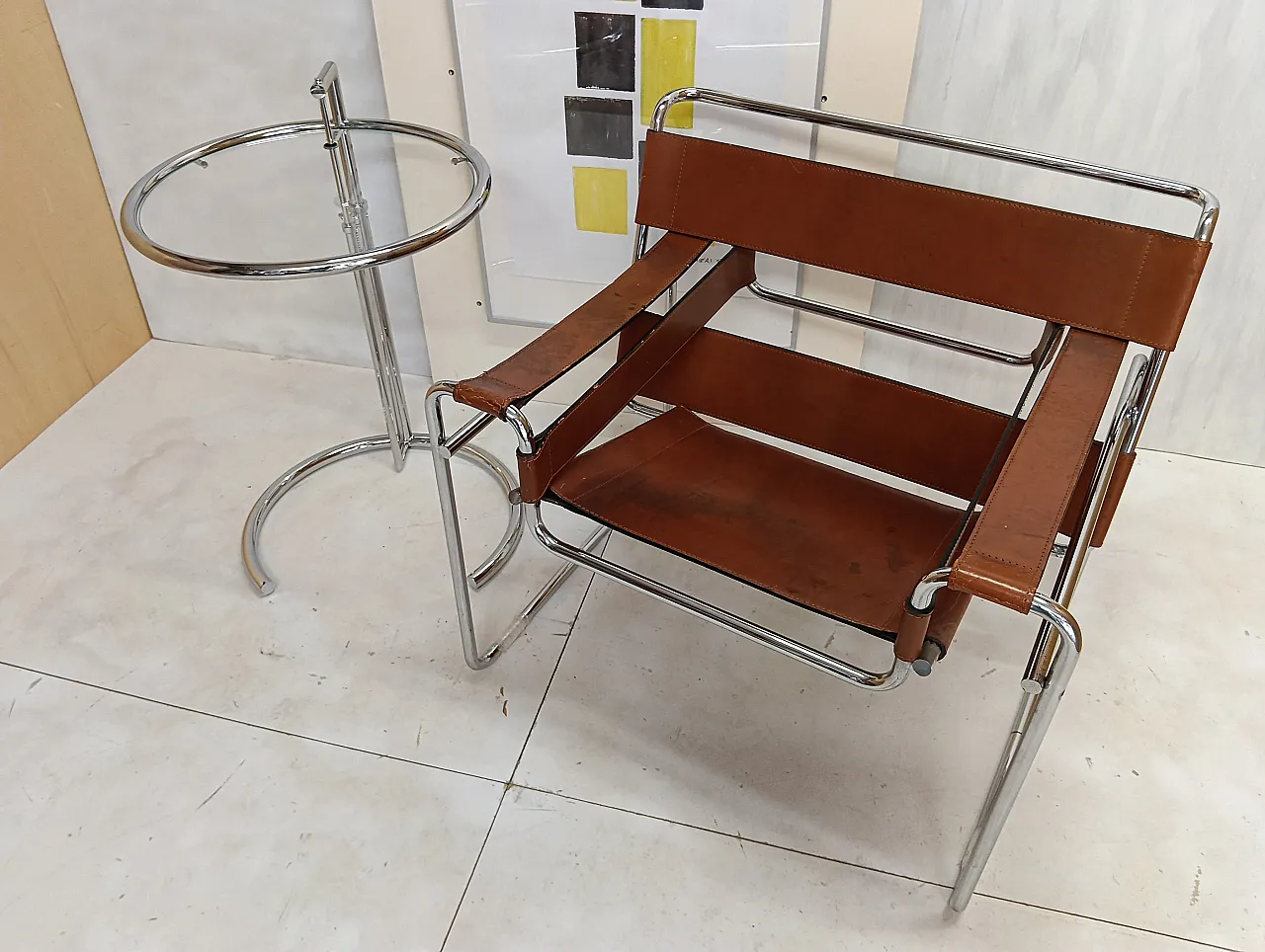 Poltrona Wassily 134 e tavolino 409 Eileen Gray di Alivar, anni '90 33