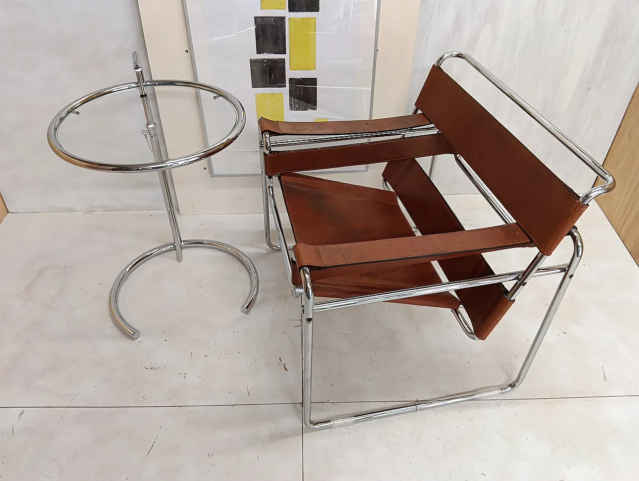 Poltrona Wassily 134 e tavolino 409 Eileen Gray di Alivar, anni '90 47