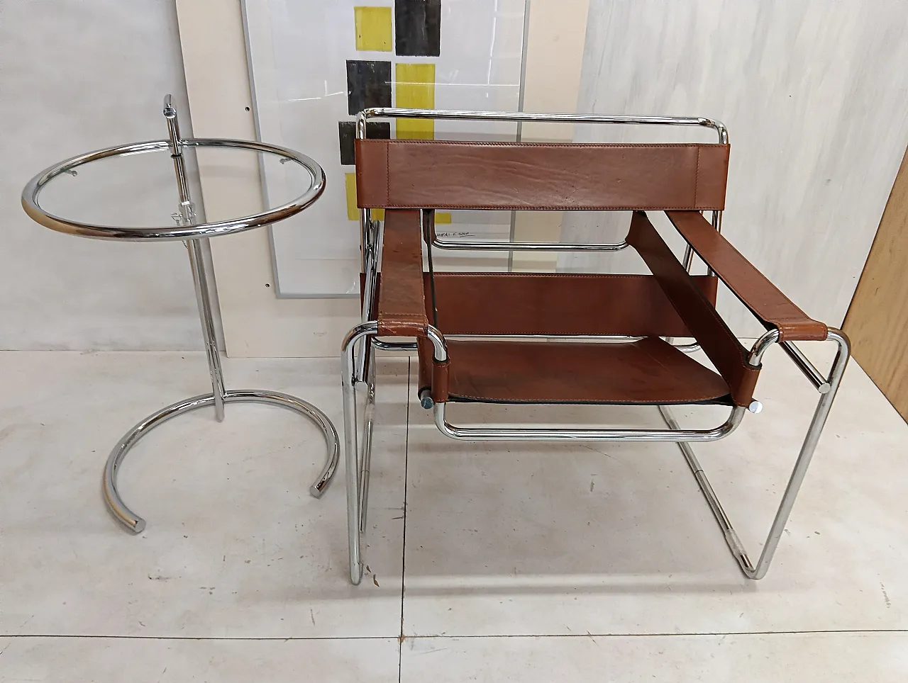 Poltrona Wassily 134 e tavolino 409 Eileen Gray di Alivar, anni '90 64