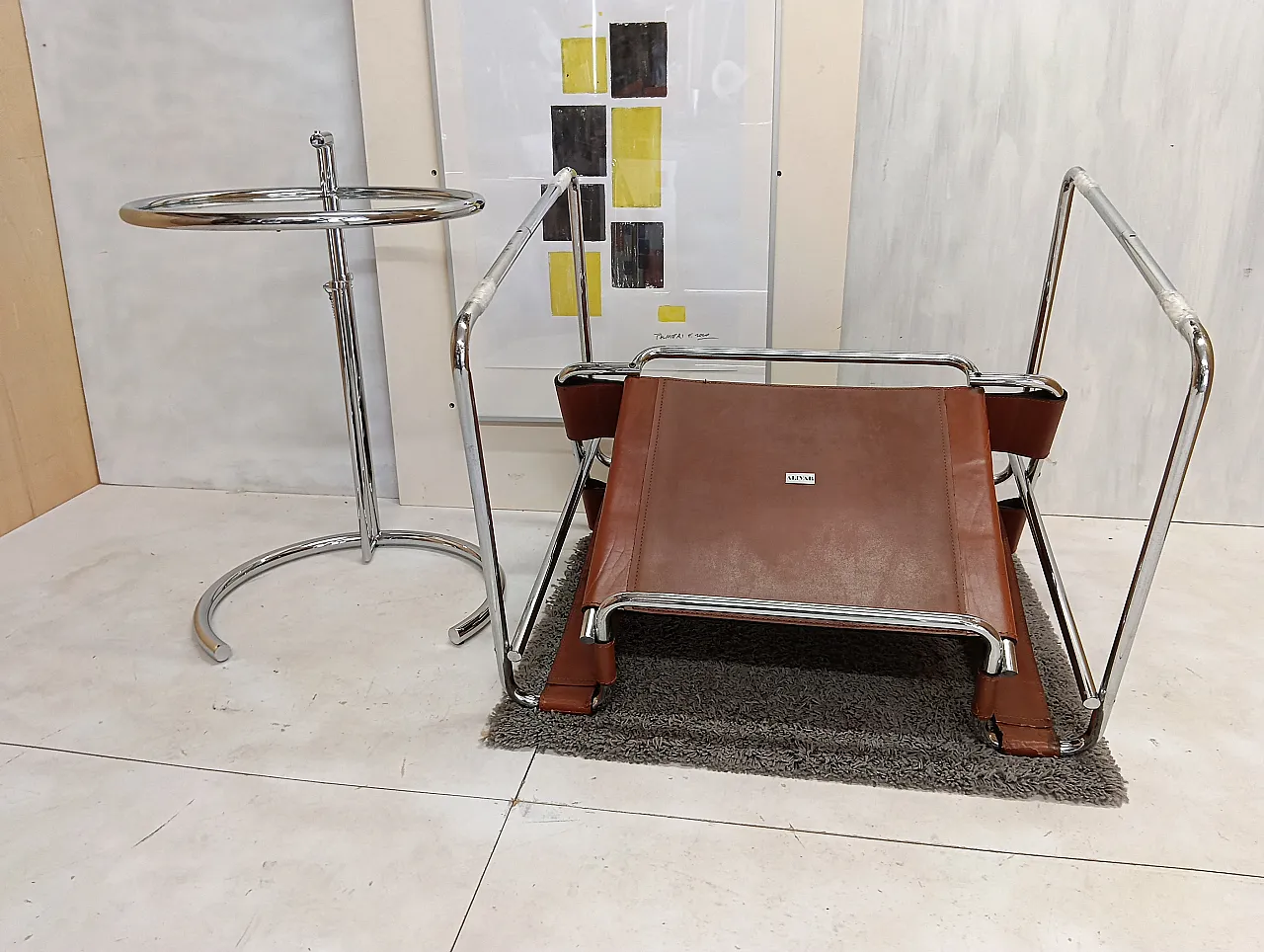 Poltrona Wassily 134 e tavolino 409 Eileen Gray di Alivar, anni '90 104