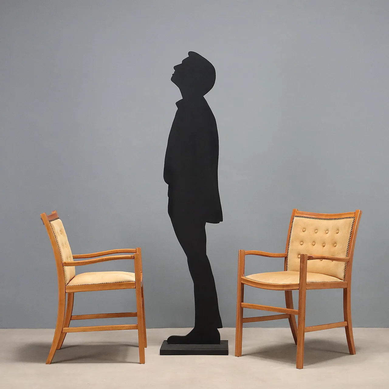 Pair of Reginella chairs by Luciano Frigerio, 1970s 3