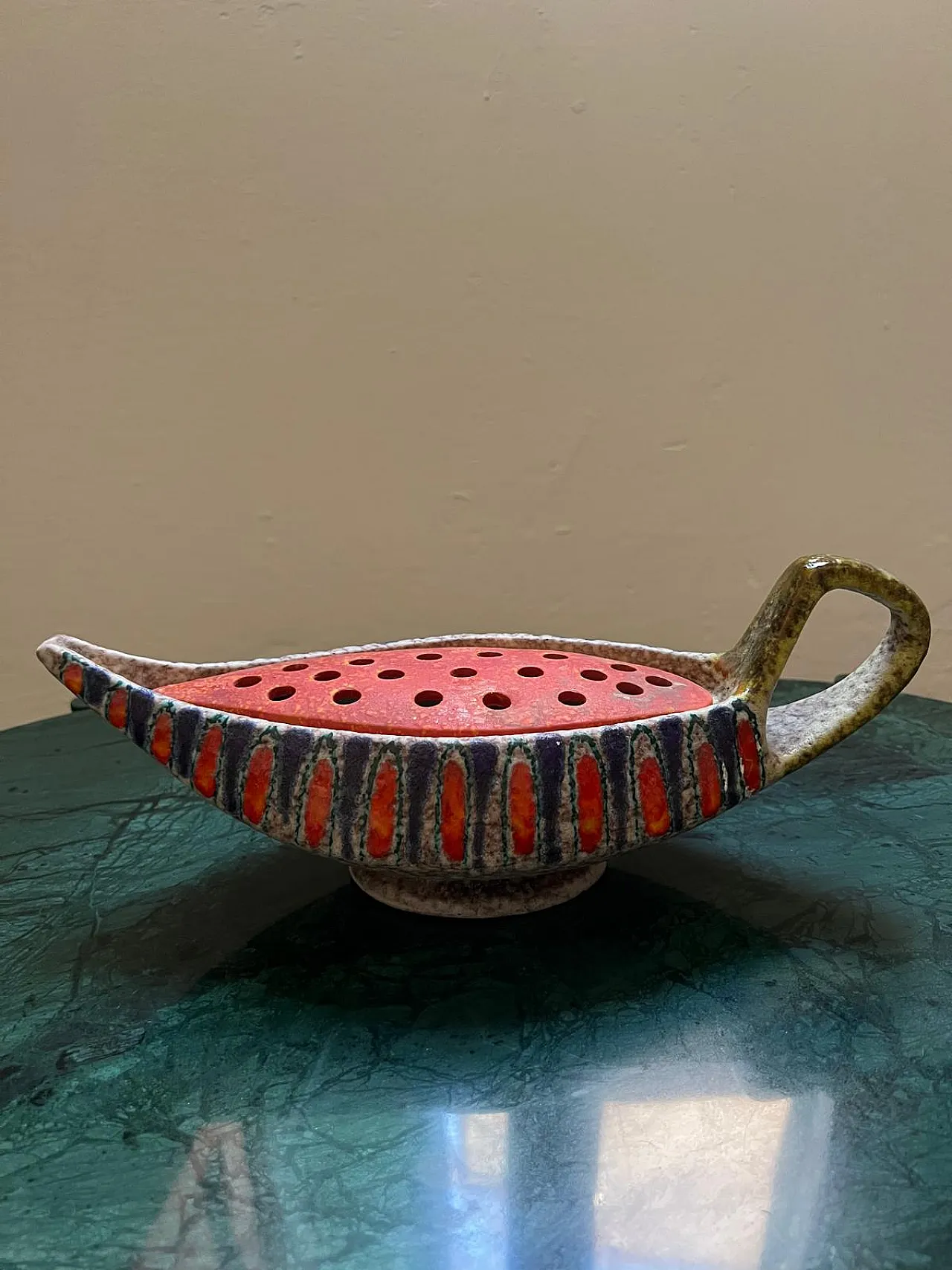 Aladdin lamp vase, 50s 1