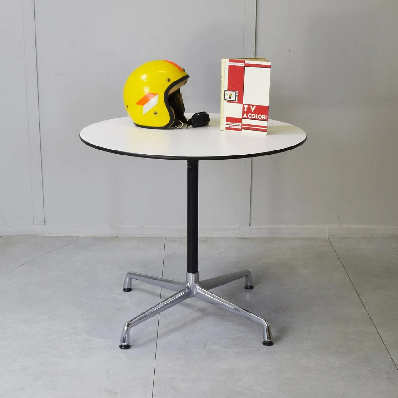 Contract round table by Charles and Ray Eames for Vitra, 1980s 3