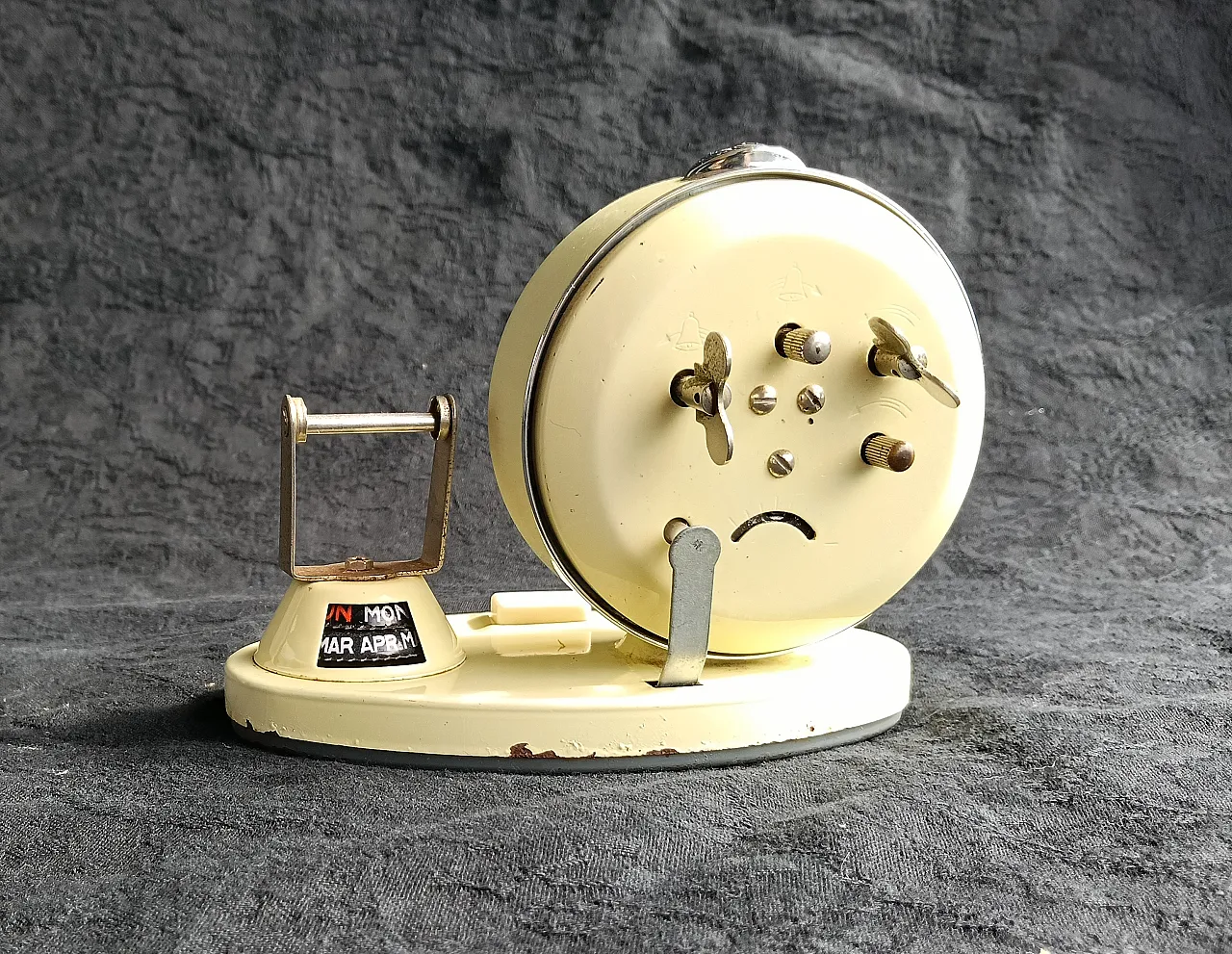 Table clock, 1960s 4