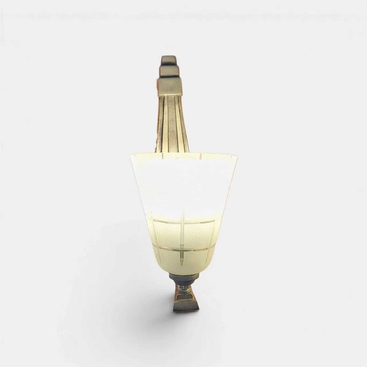 Art Deco glass and metal wall lamp, 1930s 4