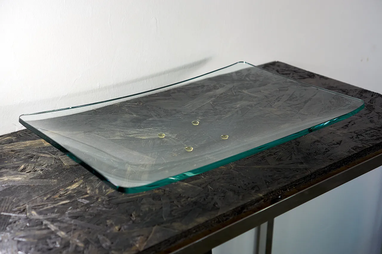 FIAM curved glass centrepiece 2