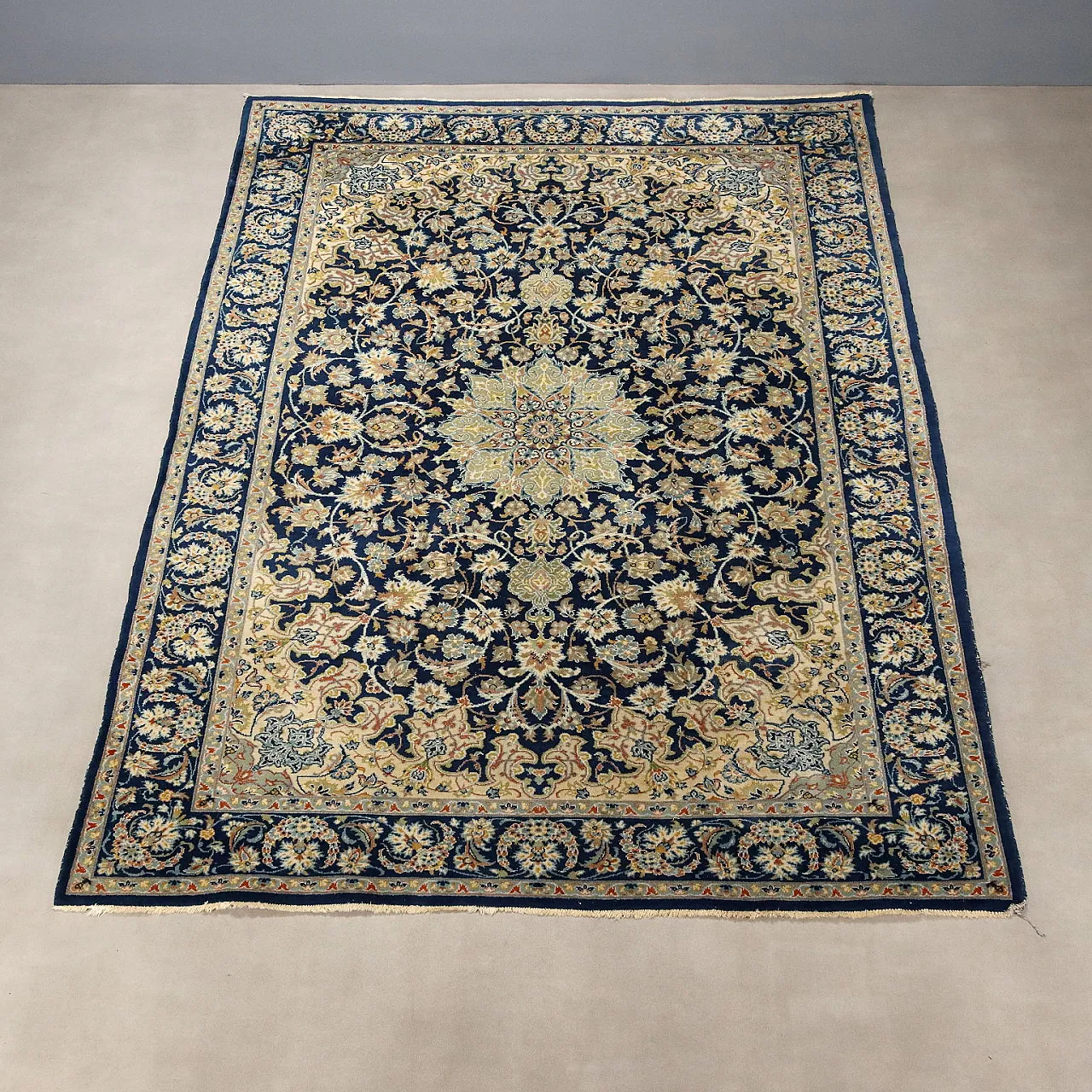 Nain carpet, 20th century 3