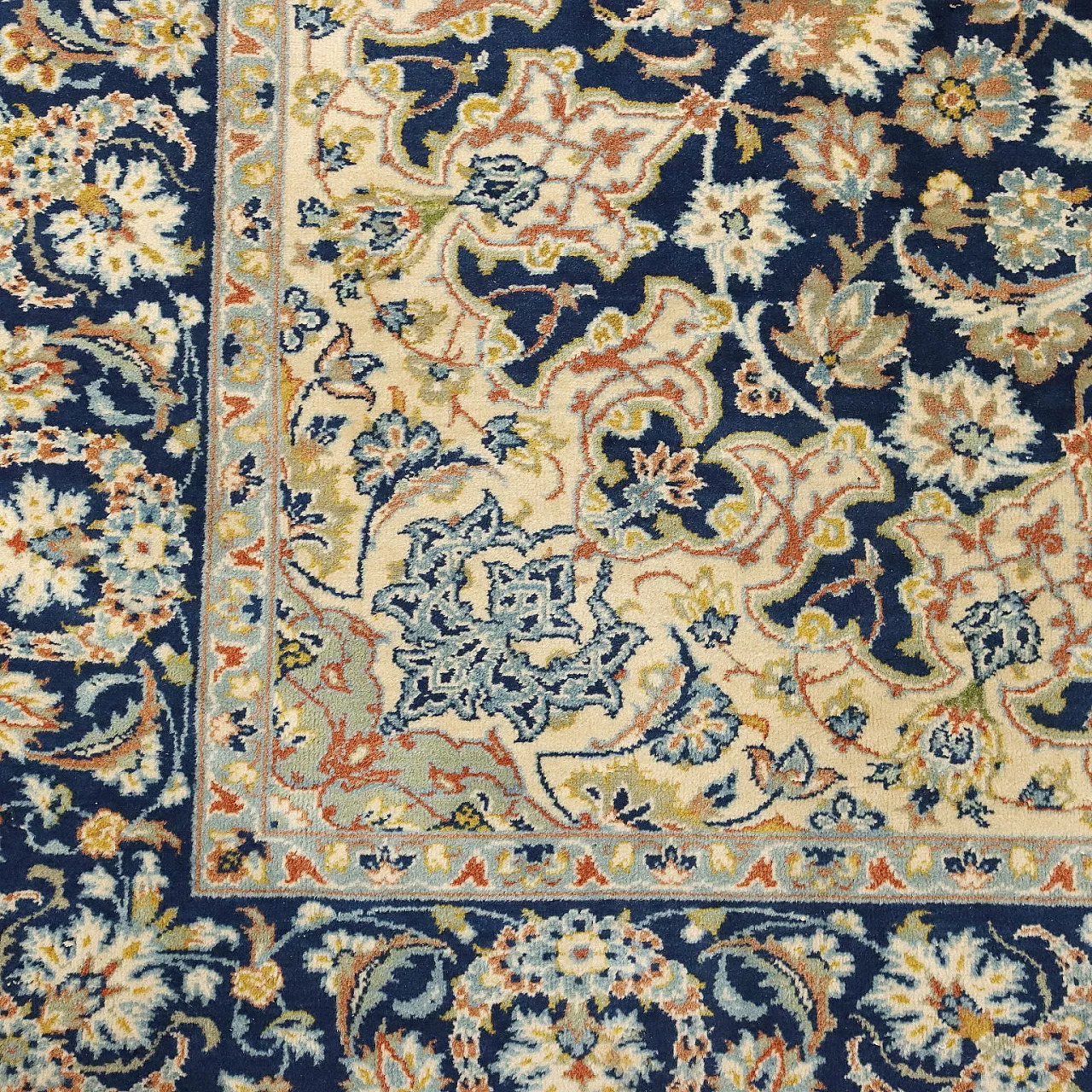 Nain carpet, 20th century 6