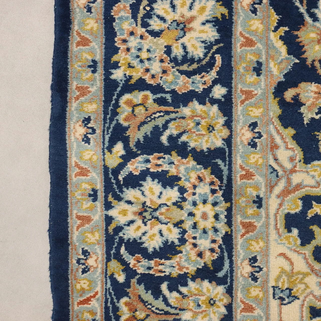 Nain carpet, 20th century 7